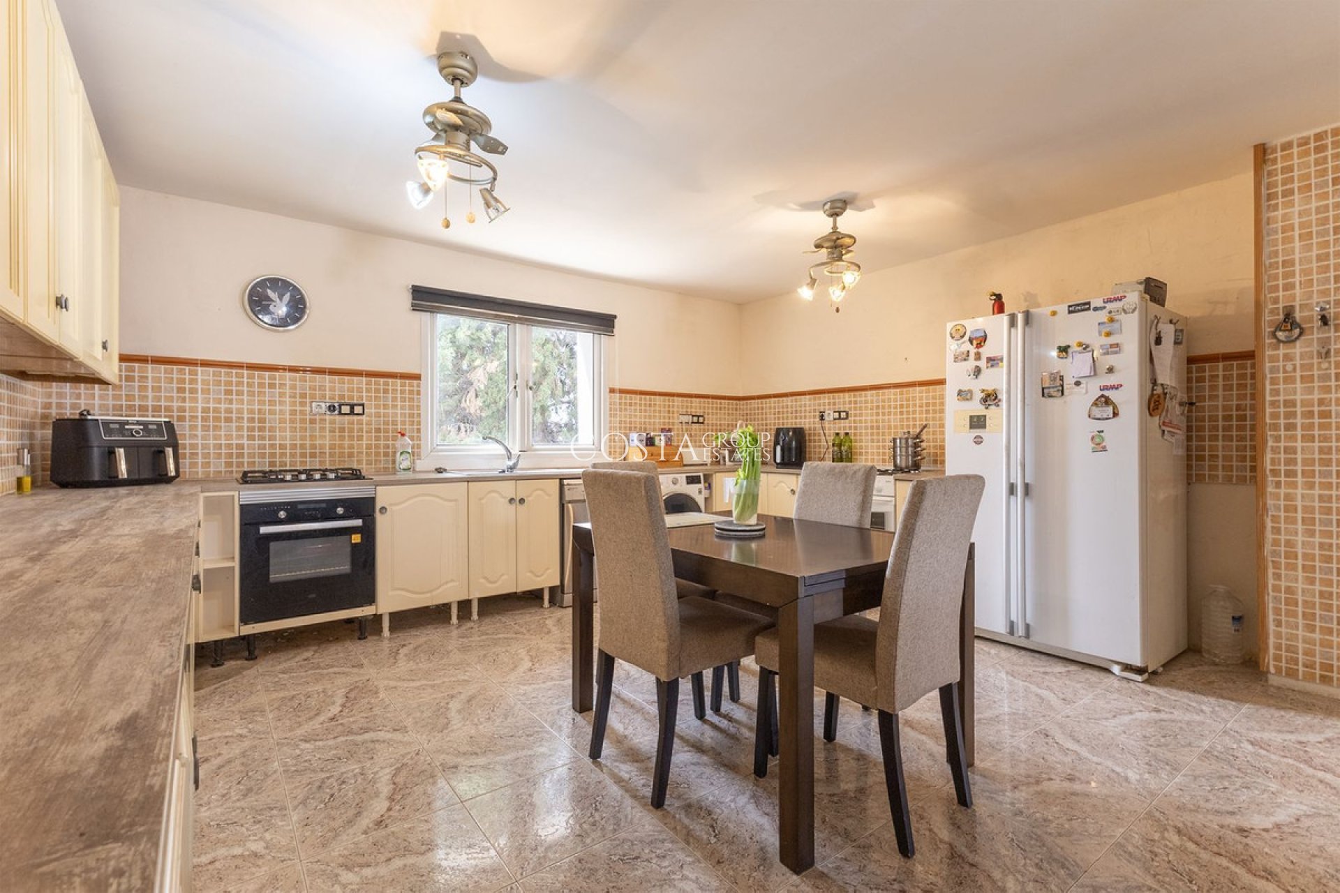 Revente - Villa -
Crevillente - Crevillent - Crevillente - Crevillent Centro