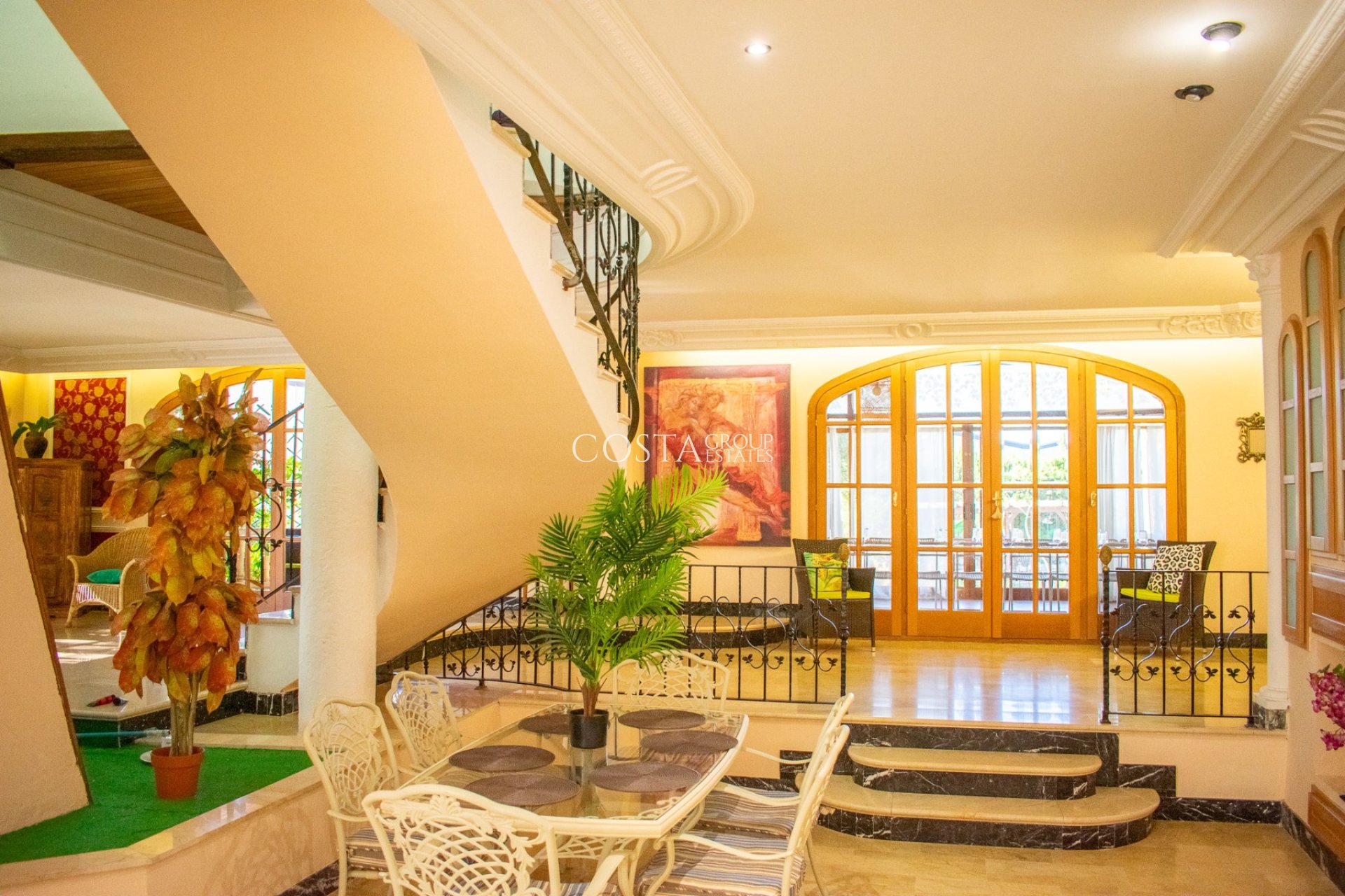 Revente - Villa -
Crevillente