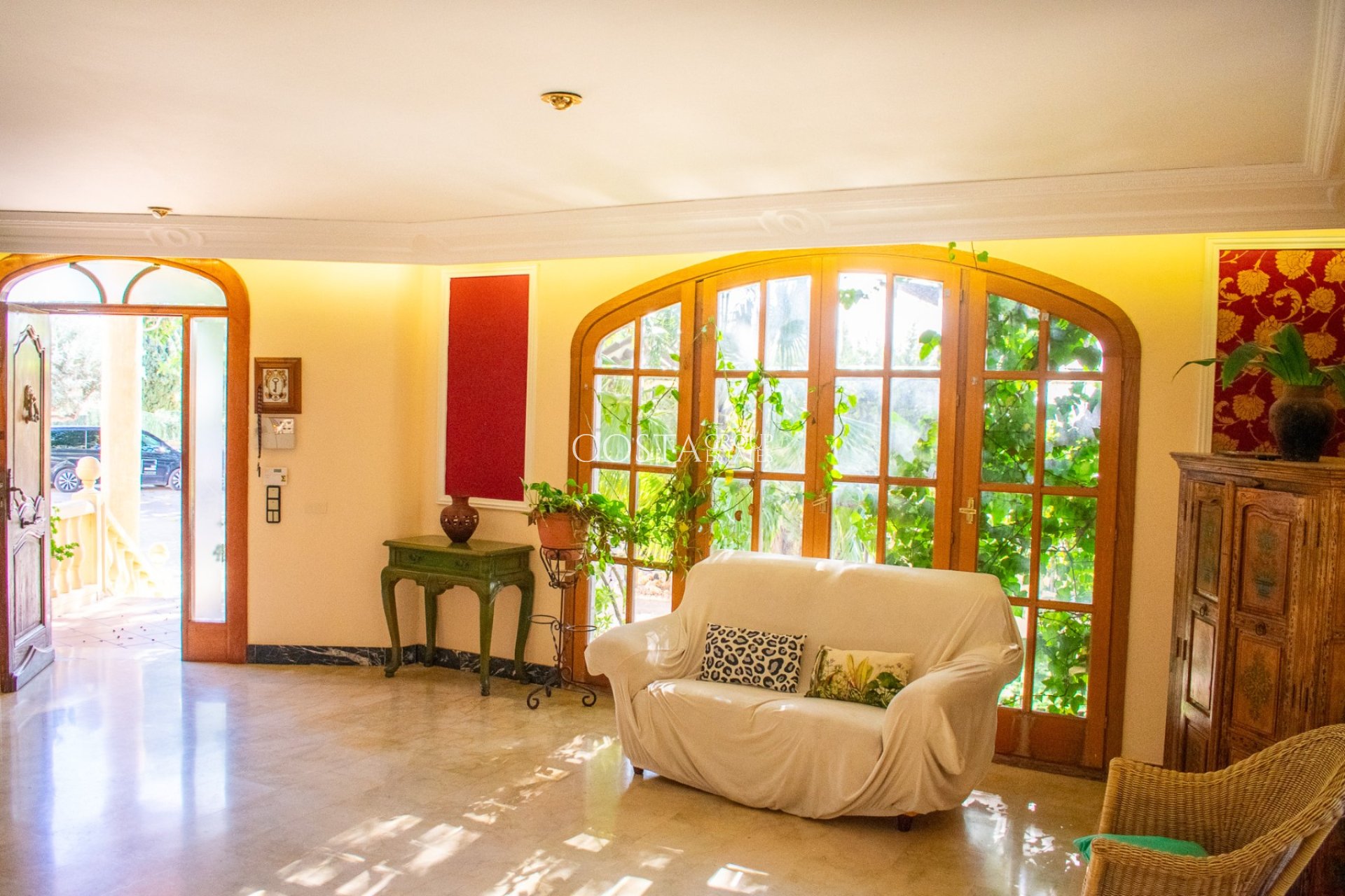 Revente - Villa -
Crevillente