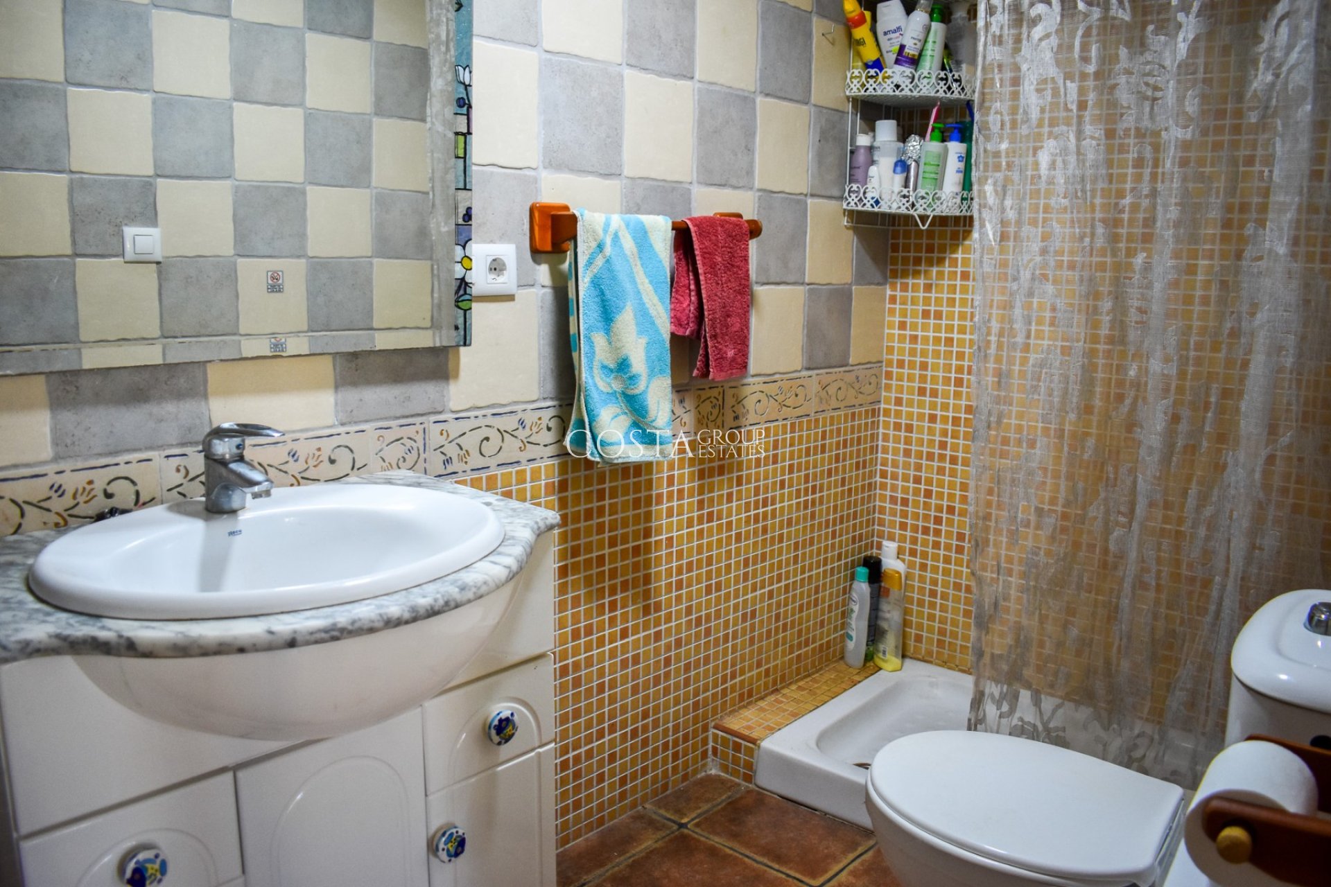 Revente - Villa -
Crevillente