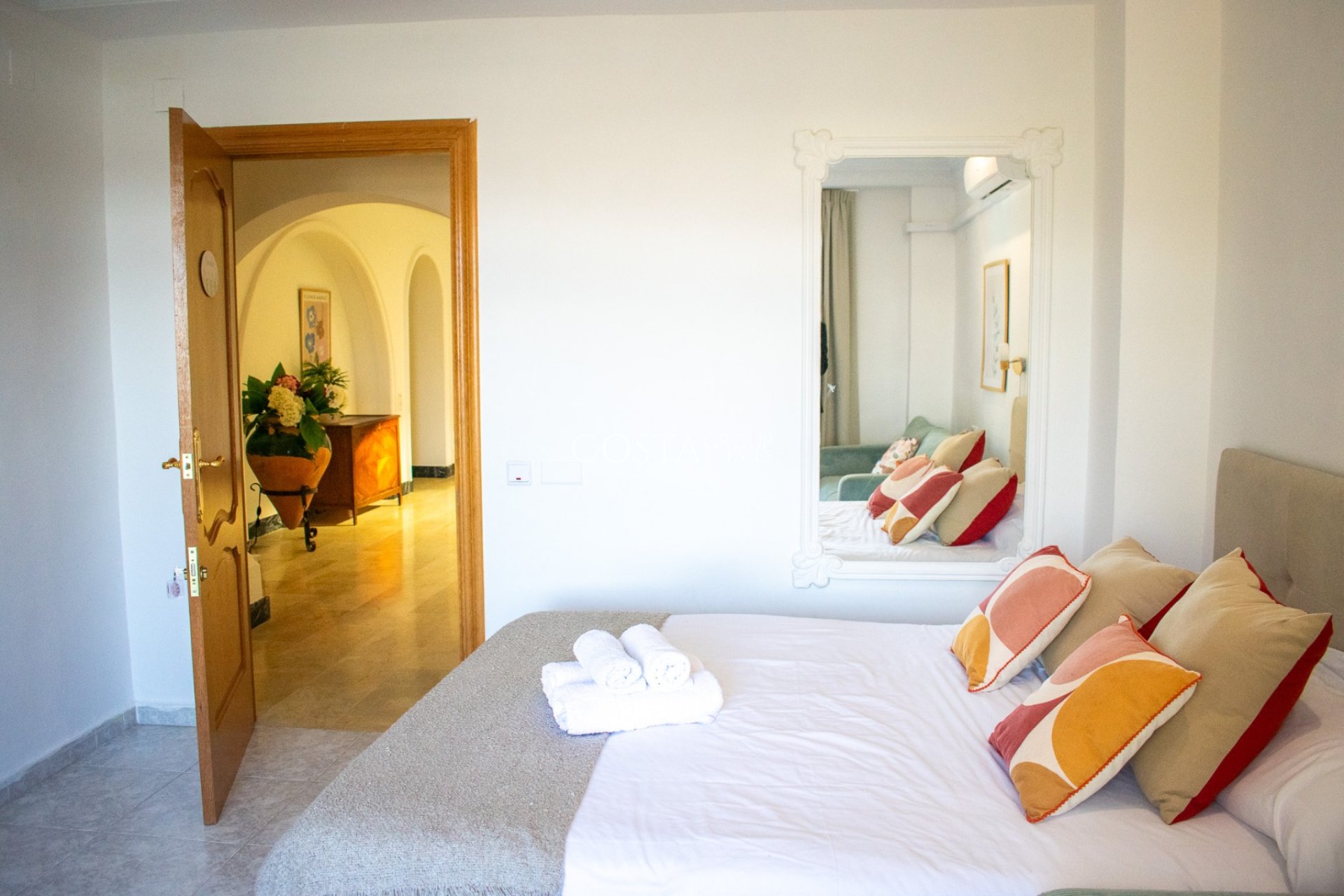 Revente - Villa -
Crevillente