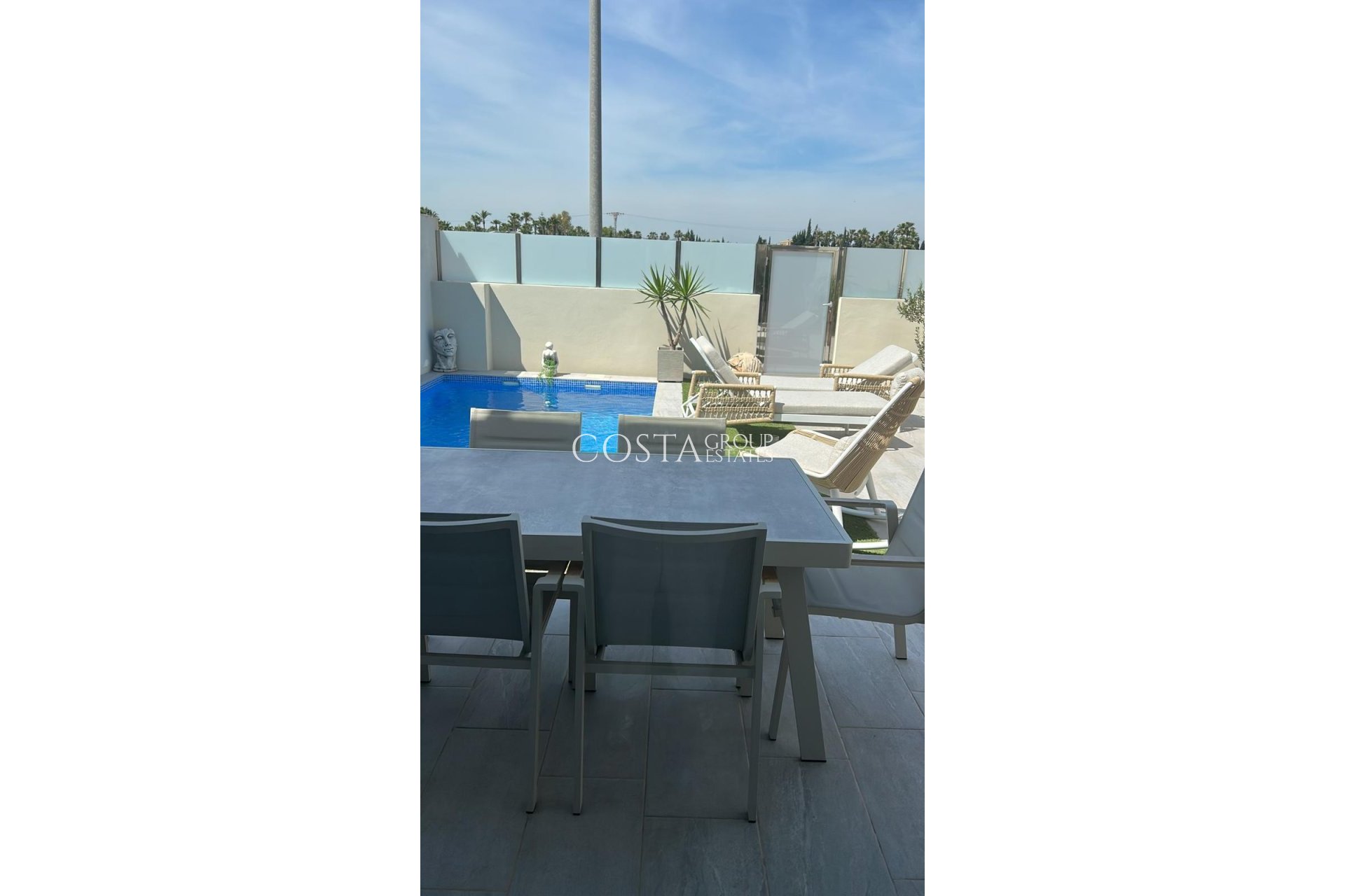 Revente - Villa -
Daya Vieja - Daya Vieja Centro