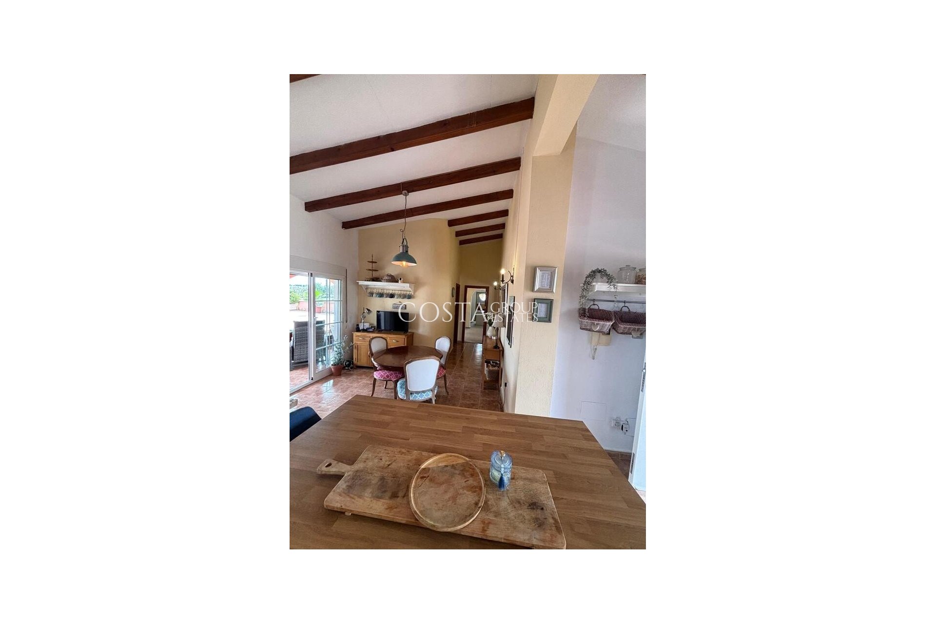 Revente - Villa -
Dolores - Dolores Centro