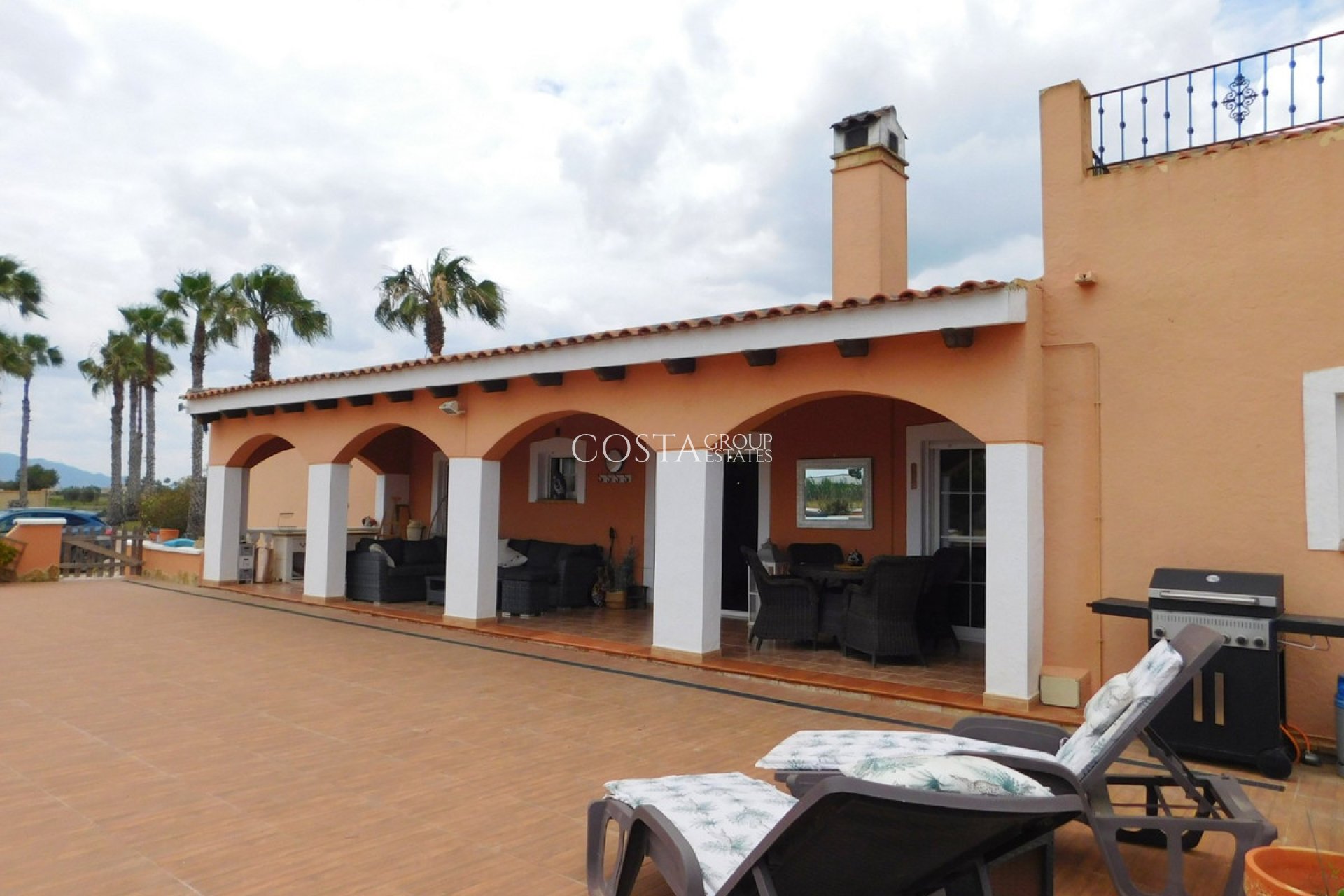 Revente - Villa -
Dolores - Dolores Centro