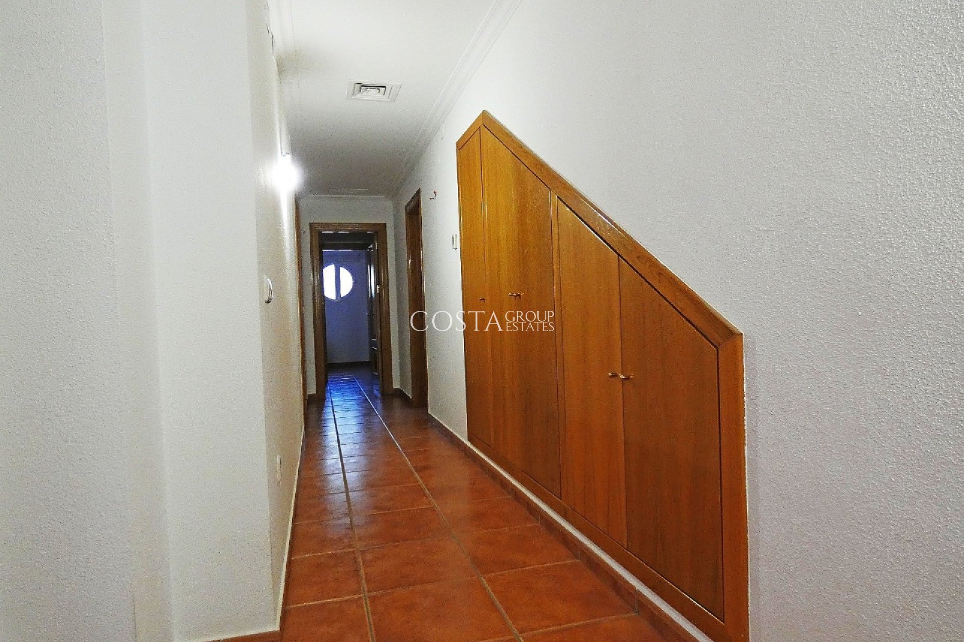 Revente - Villa -
Elda