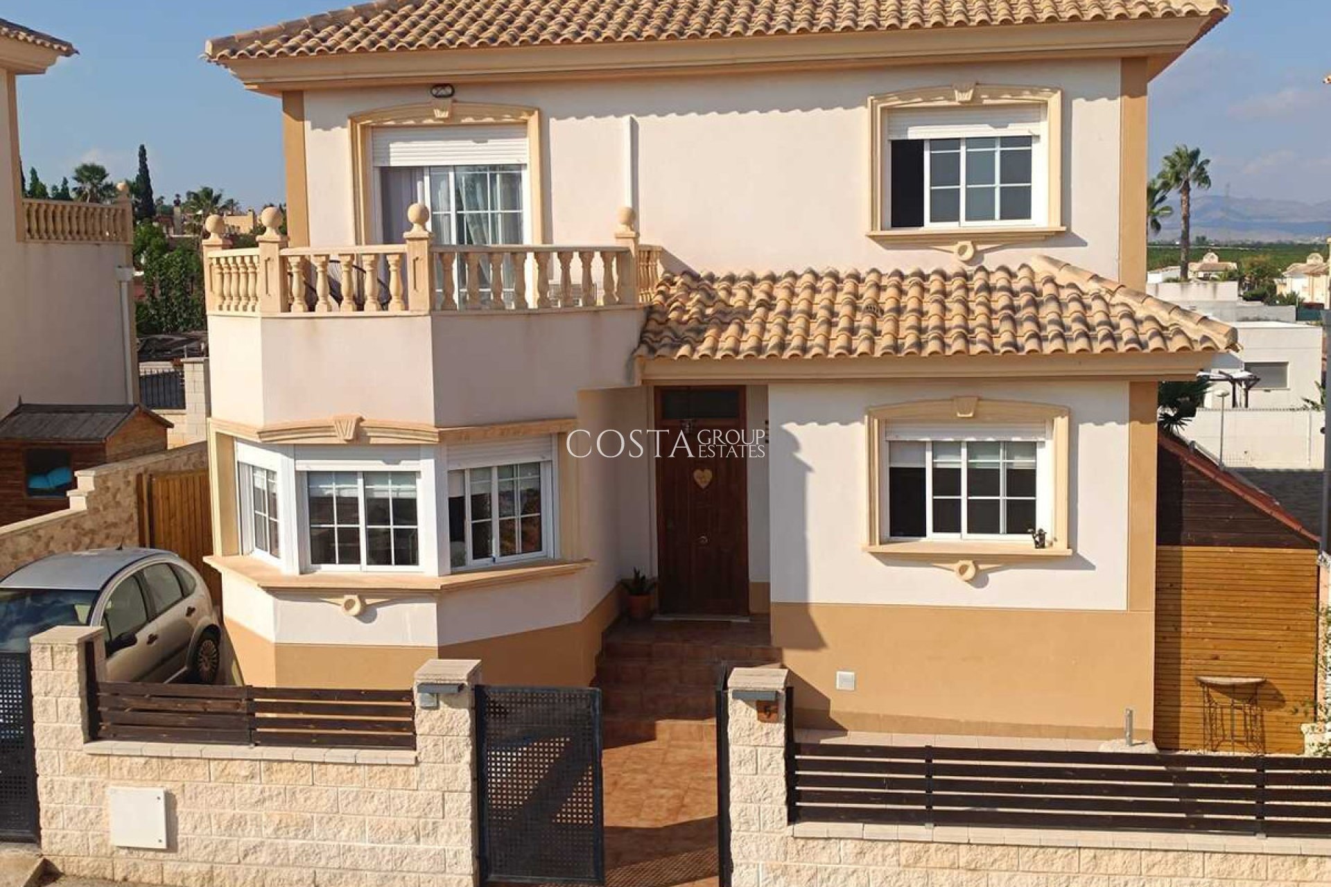 Revente - Villa -
Fortuna - El Reloj