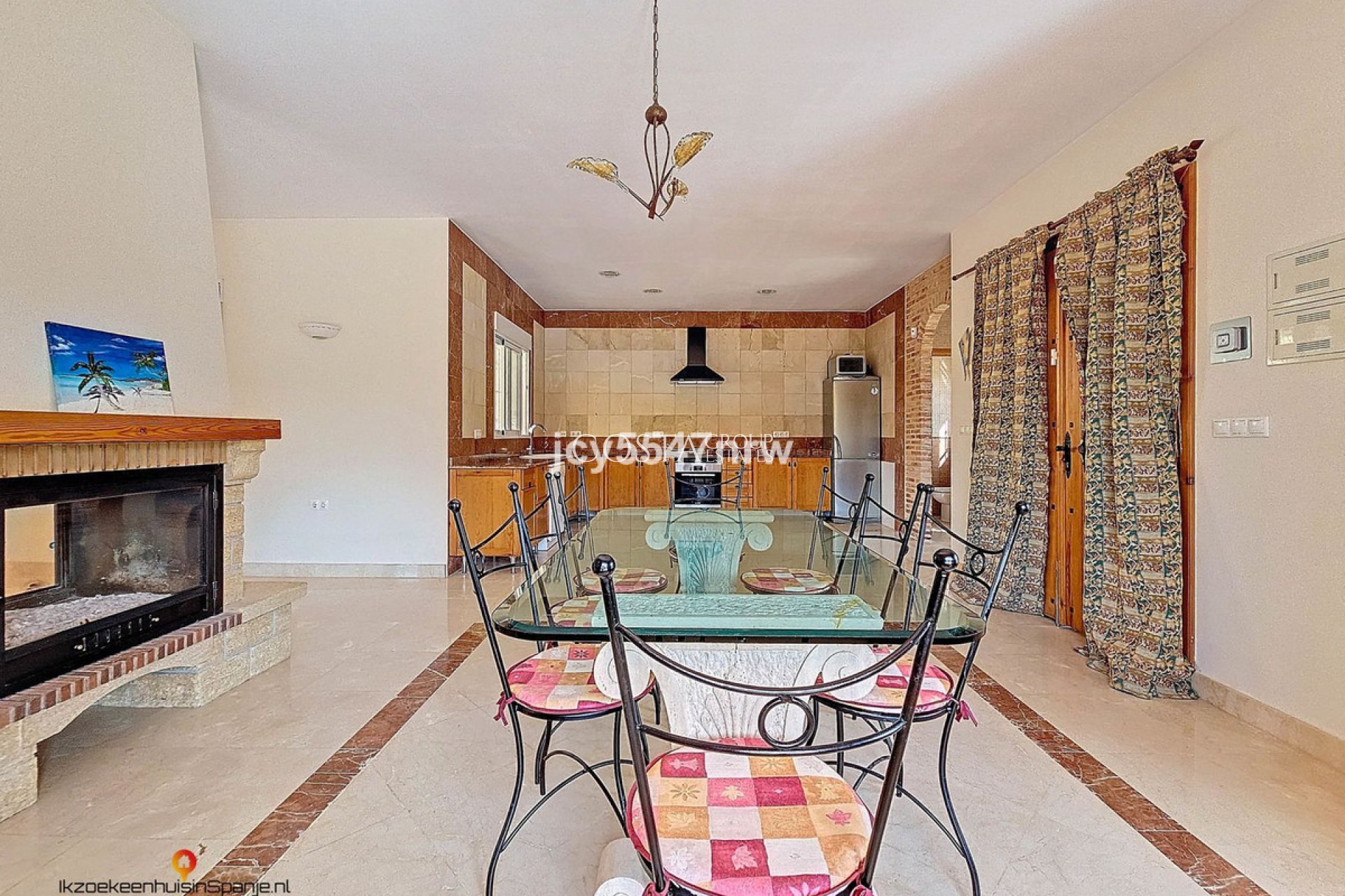 Revente - Villa -
Fortuna - Fortuna Centro