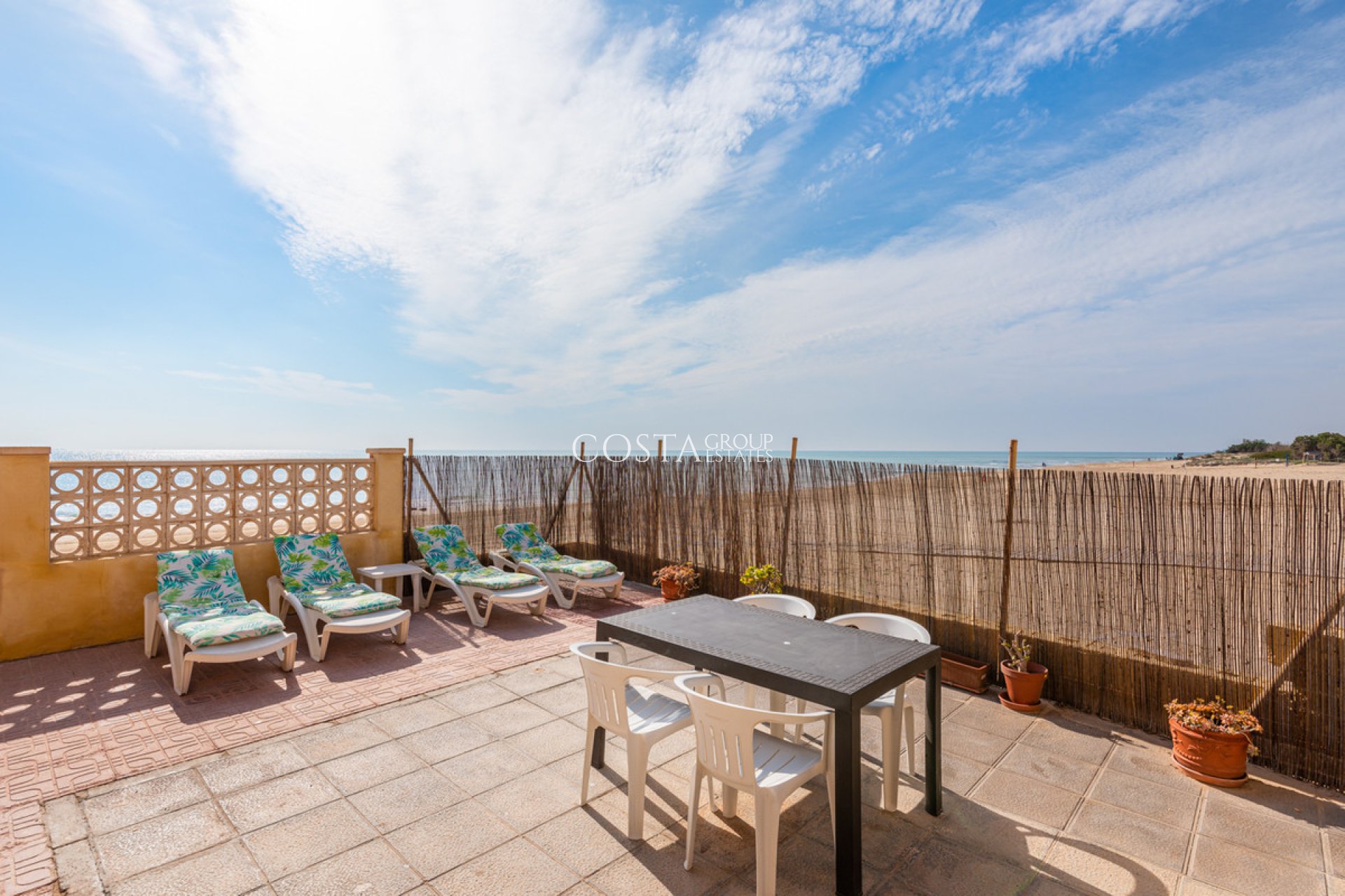 Revente - Villa -
Guardamar del Segura - Guardamar del Segura Centro