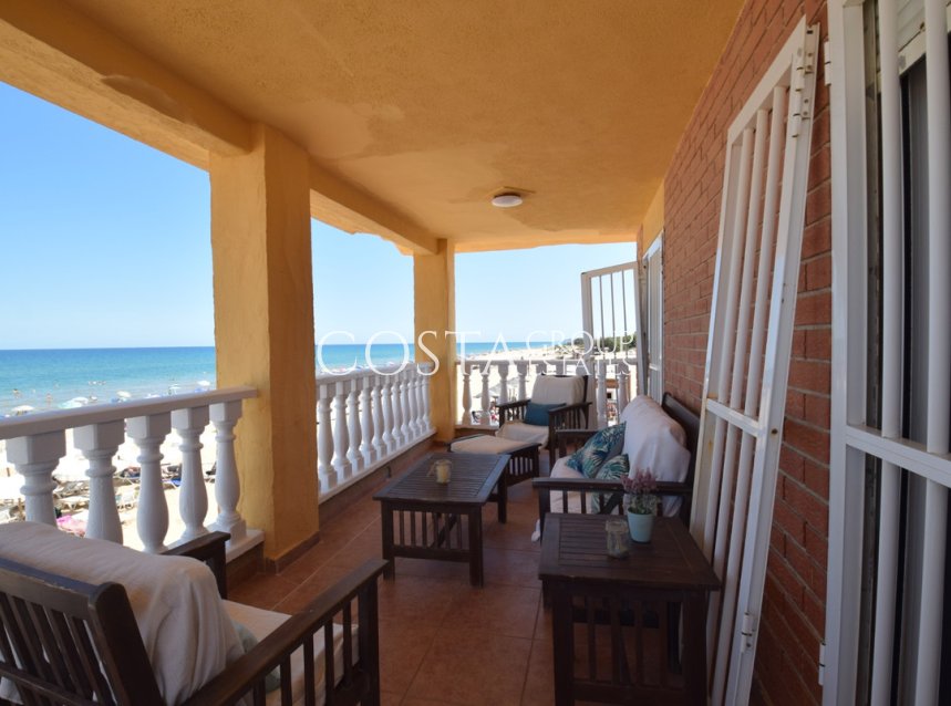 Revente - Villa -
Guardamar del Segura - Guardamar del Segura Centro