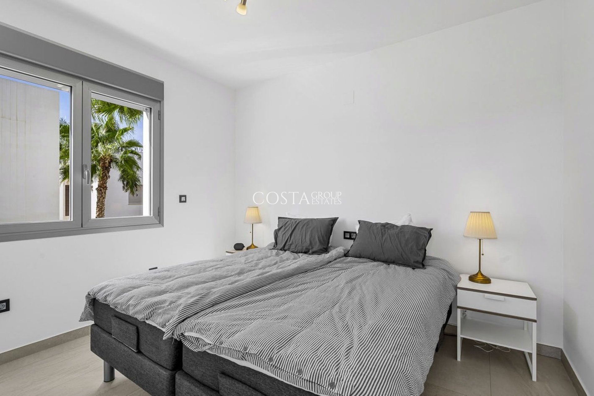 Revente - Villa -
Guardamar del Segura - Guardamar del Segura Centro