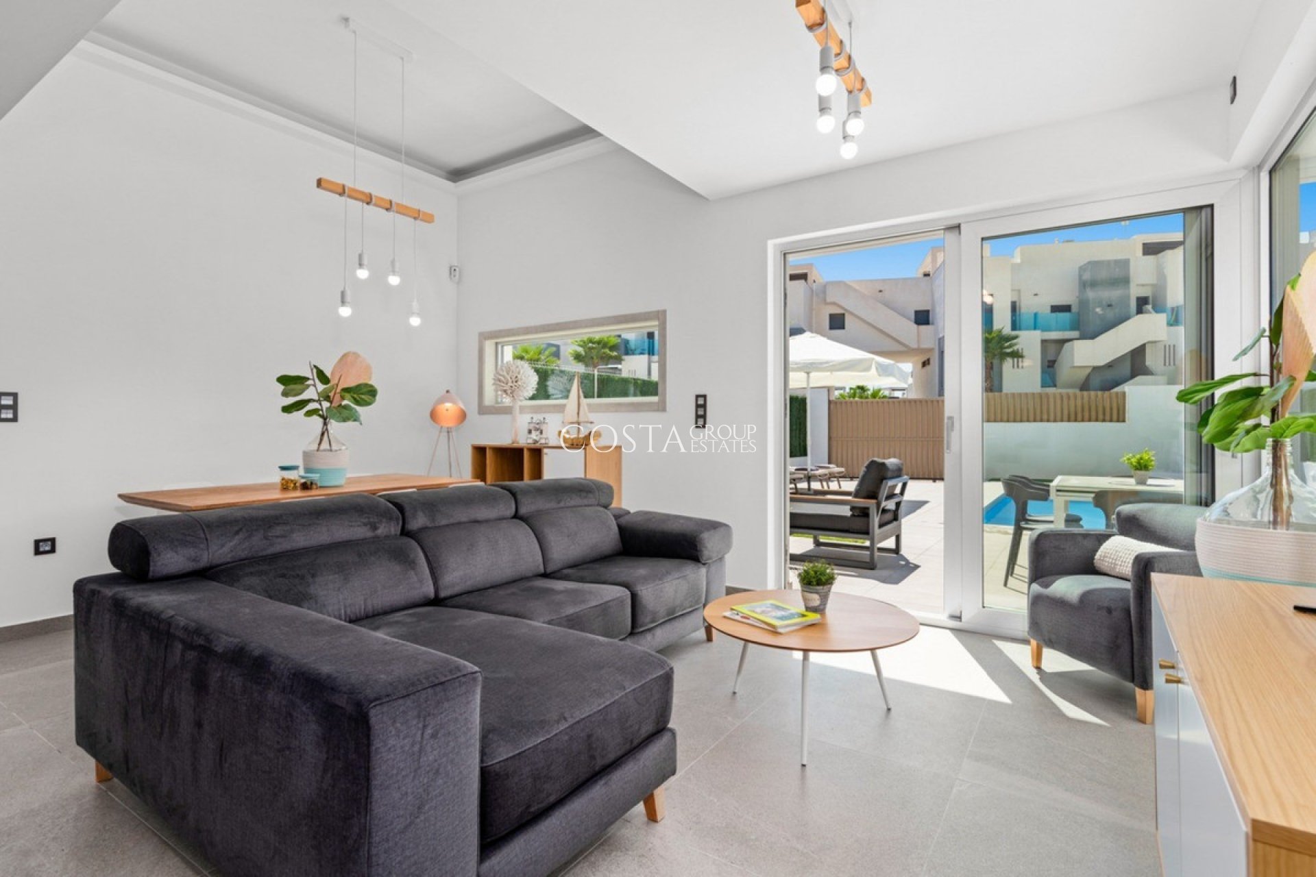 Revente - Villa -
Guardamar del Segura - Guardamar del Segura Centro