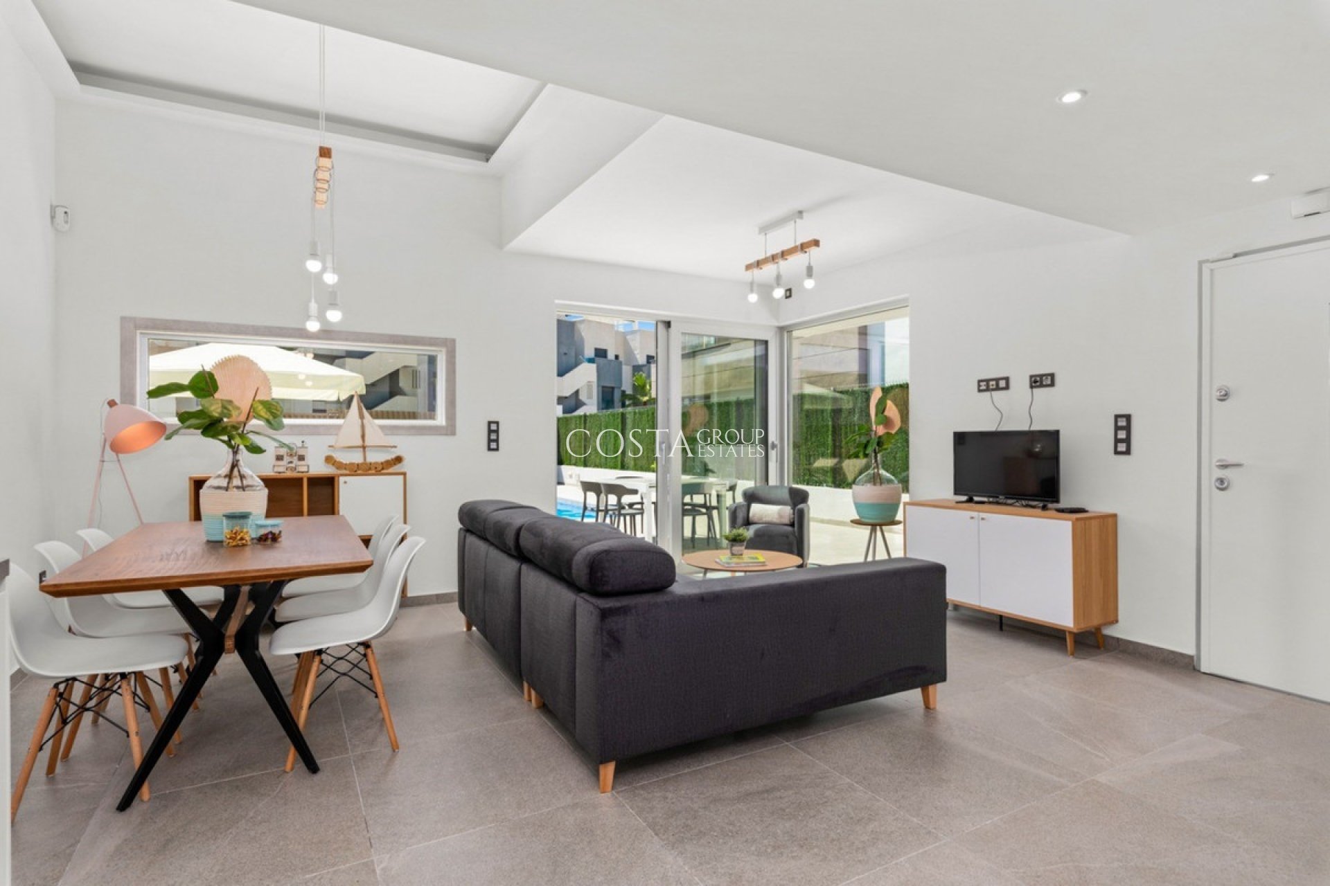 Revente - Villa -
Guardamar del Segura - Guardamar del Segura Centro