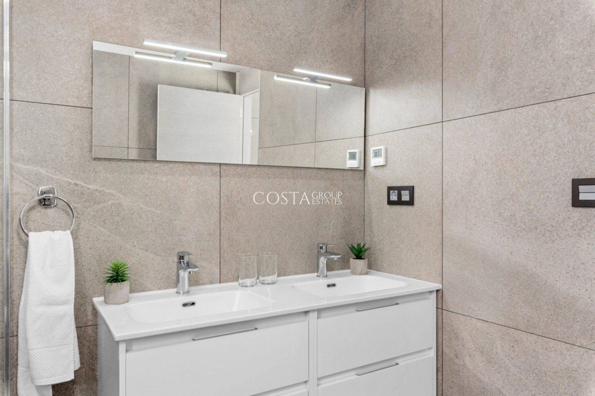 Revente - Villa -
Guardamar del Segura - Guardamar del Segura Centro