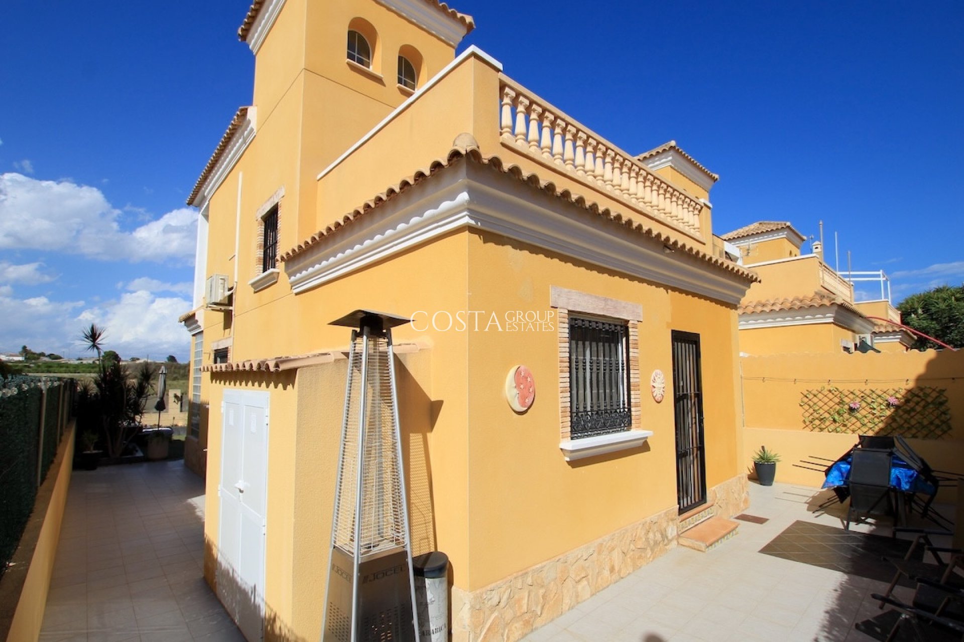 Revente - Villa -
Guardamar del Segura - Guardamar del Segura Centro
