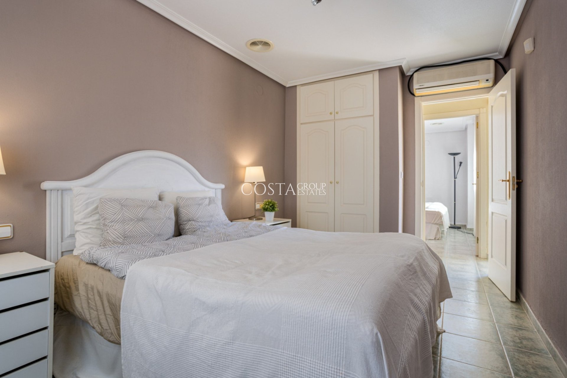 Revente - Villa -
Guardamar del Segura - Guardamar del Segura Centro