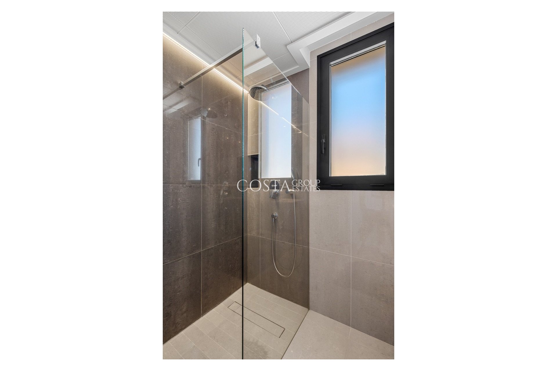 Revente - Villa -
Guardamar del Segura - Guardamar del Segura Centro