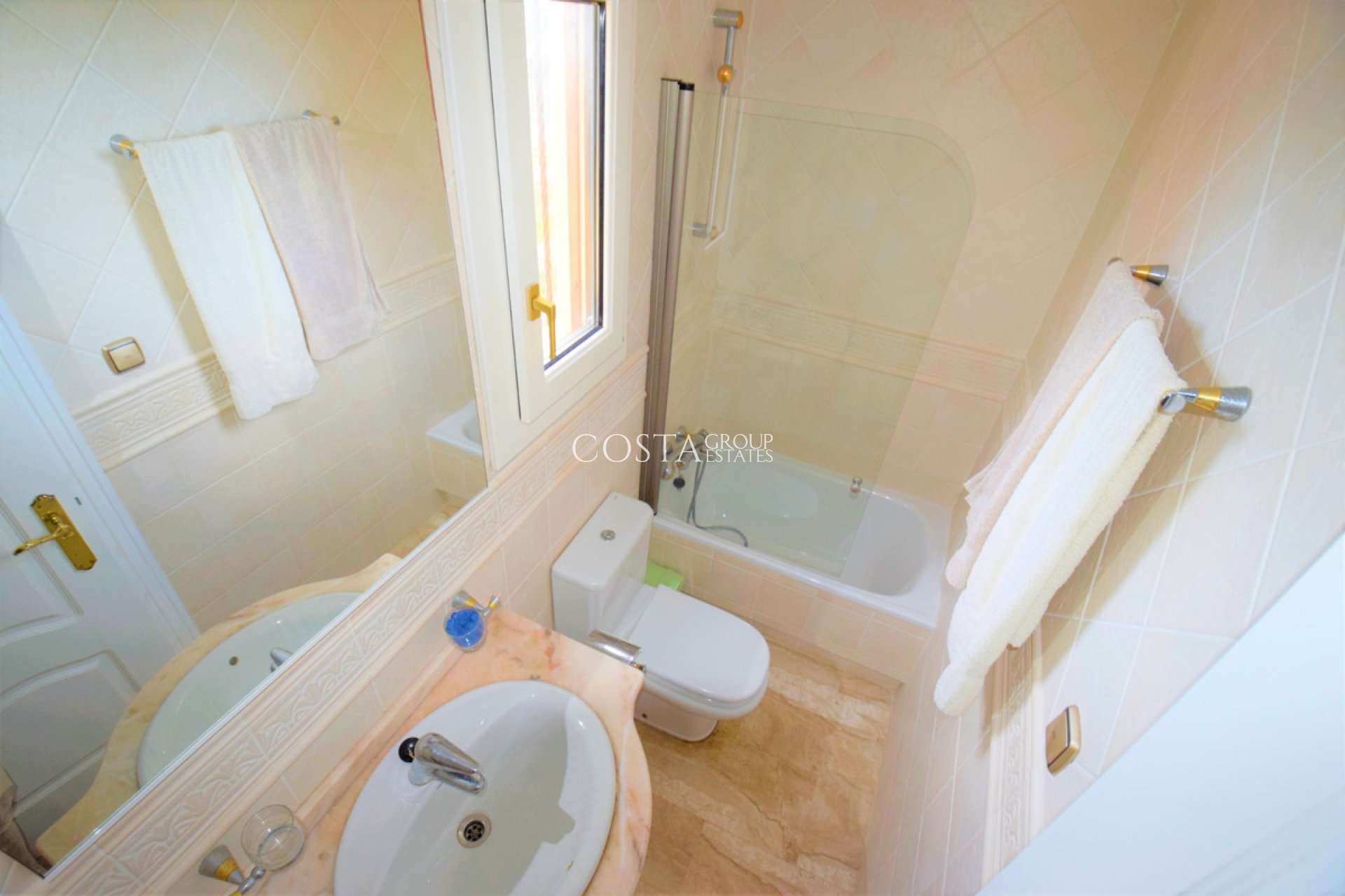 Revente - Villa -
Guardamar del Segura - Guardamar del Segura Centro