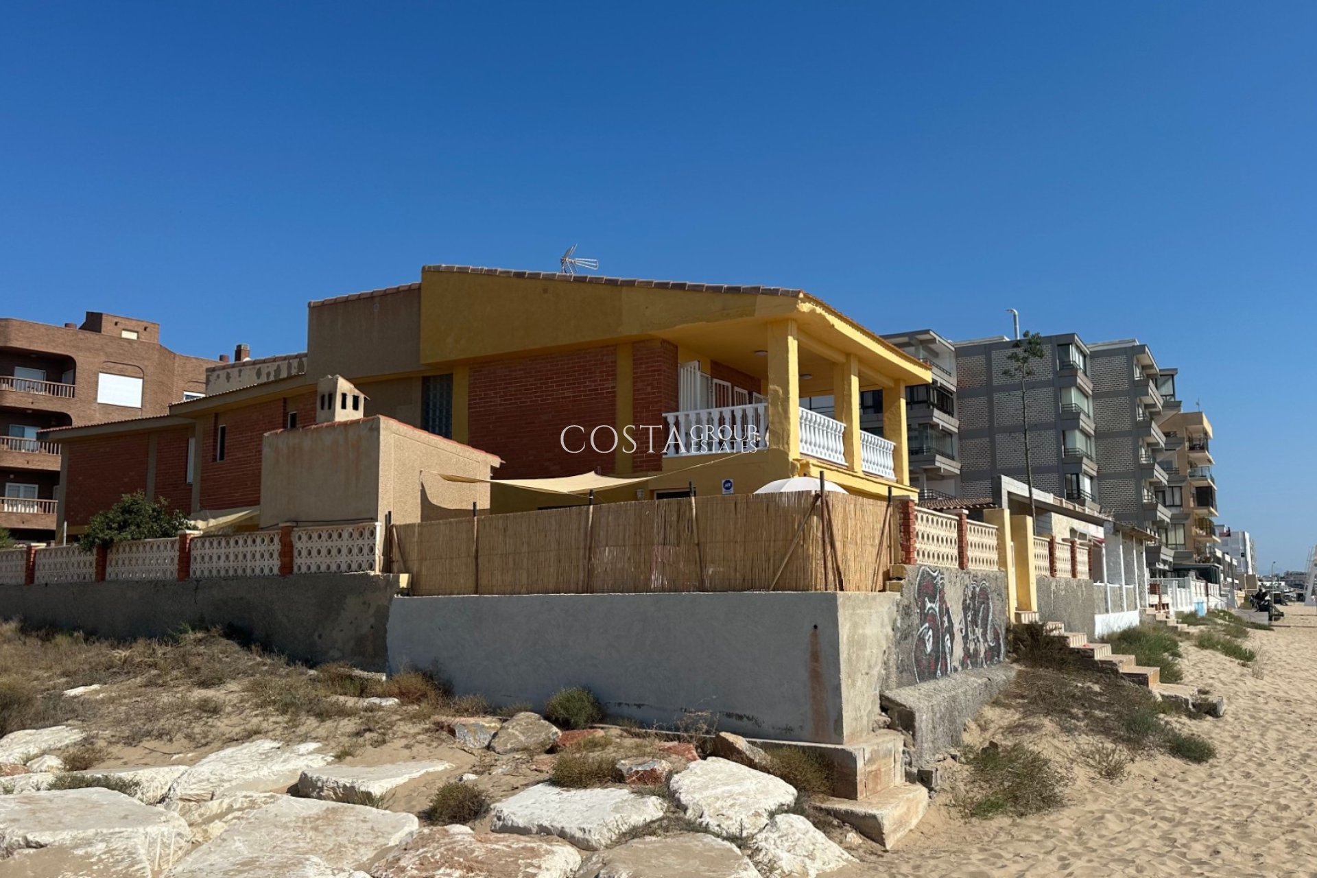 Revente - Villa -
Guardamar del Segura