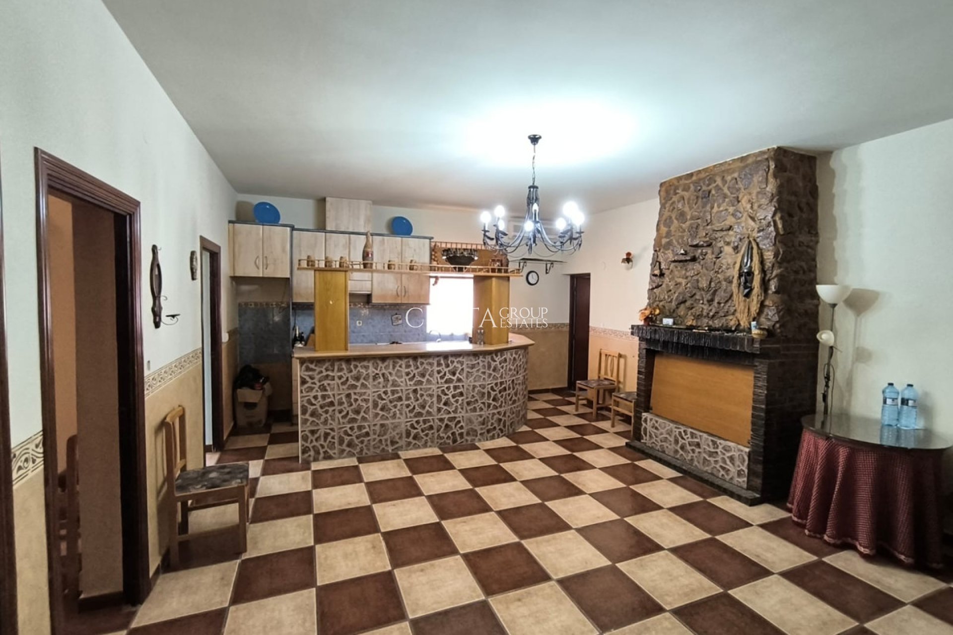 Revente - Villa -
Jumilla - Jumilla Centro