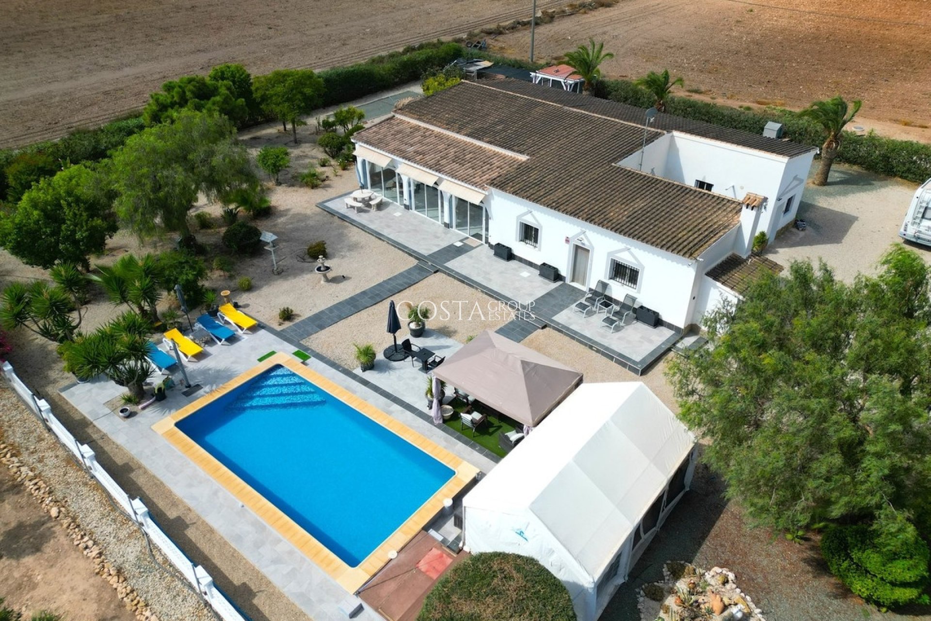 Revente - Villa -
Lorca - Almendricos