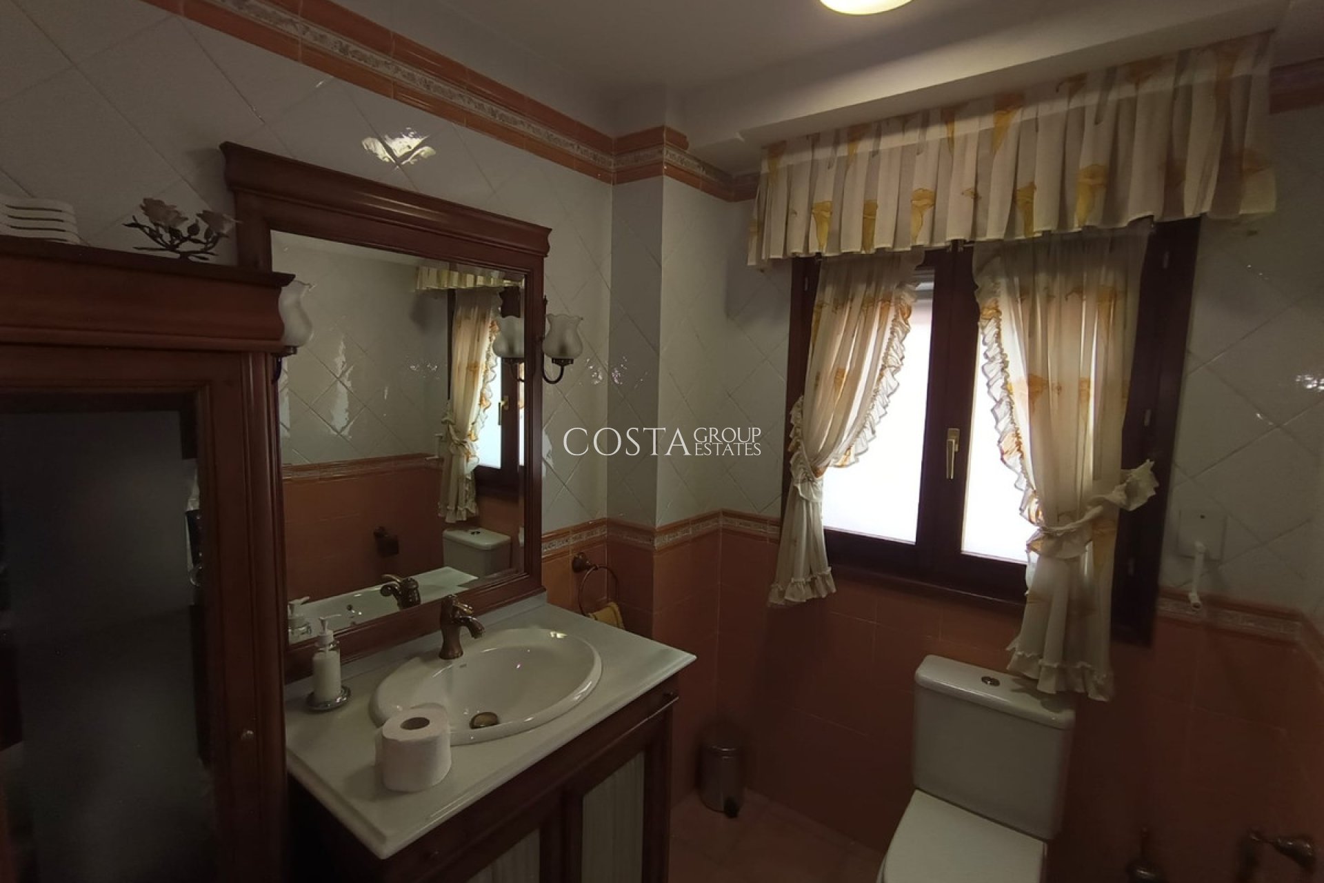 Revente - Villa -
Lorca - Lorca Centro