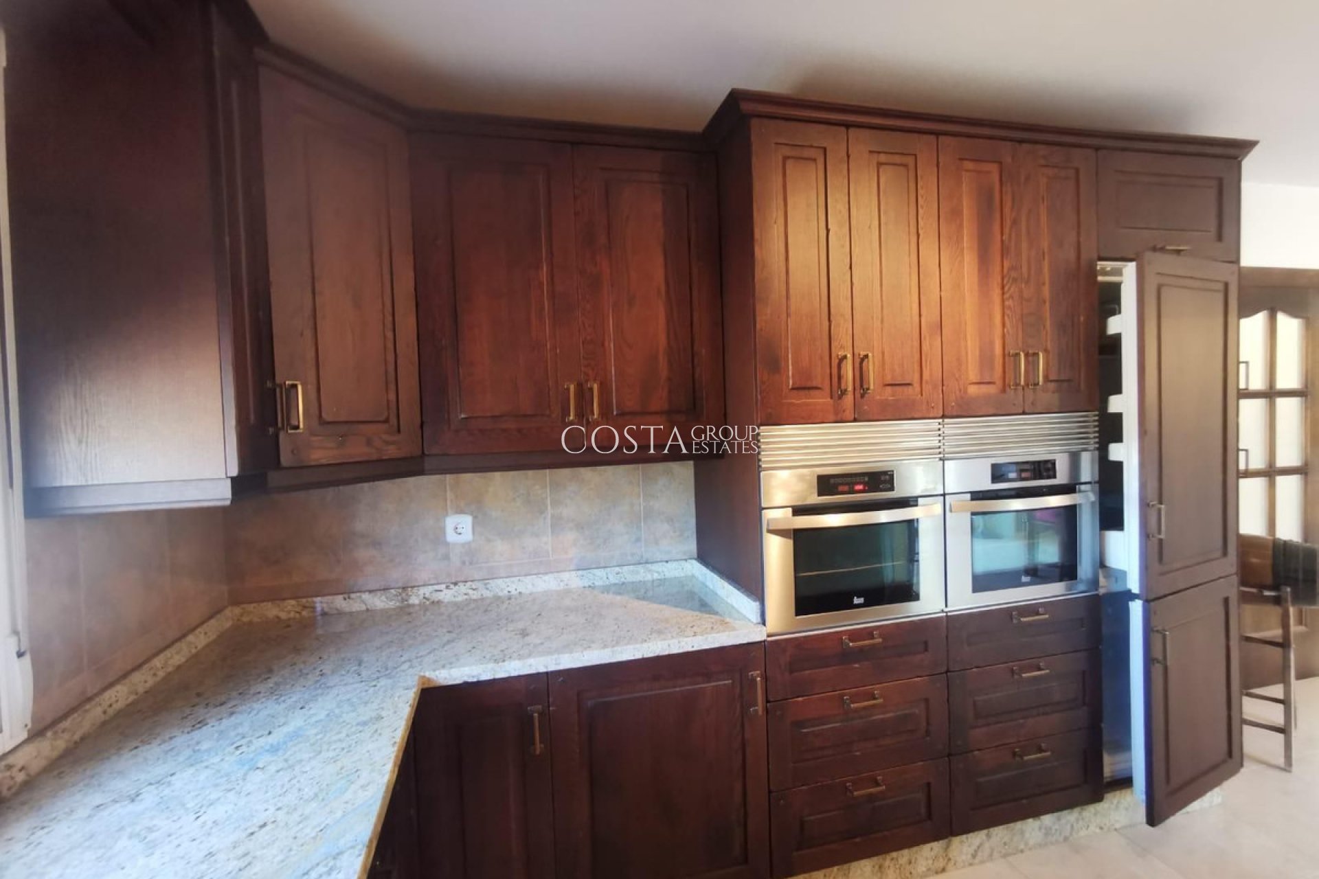 Revente - Villa -
Lorca - Lorca Centro