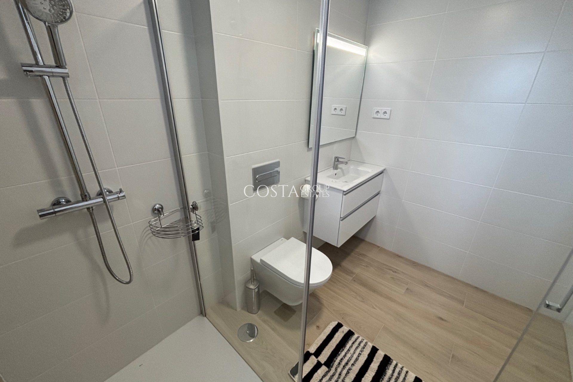 Revente - Villa -
Los Alcazares - Roda