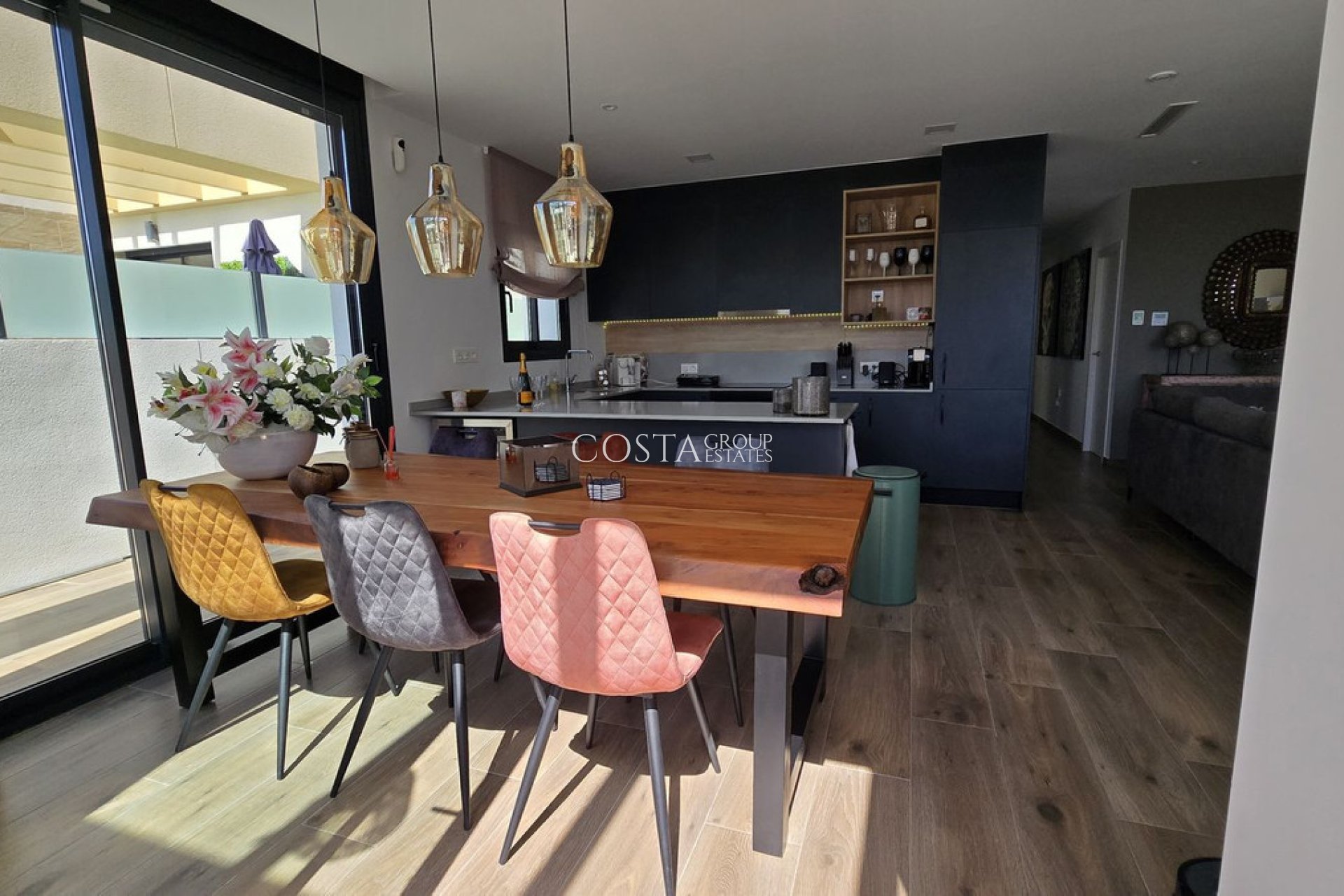 Revente - Villa -
Los Montesinos - Los Montesinos Centro