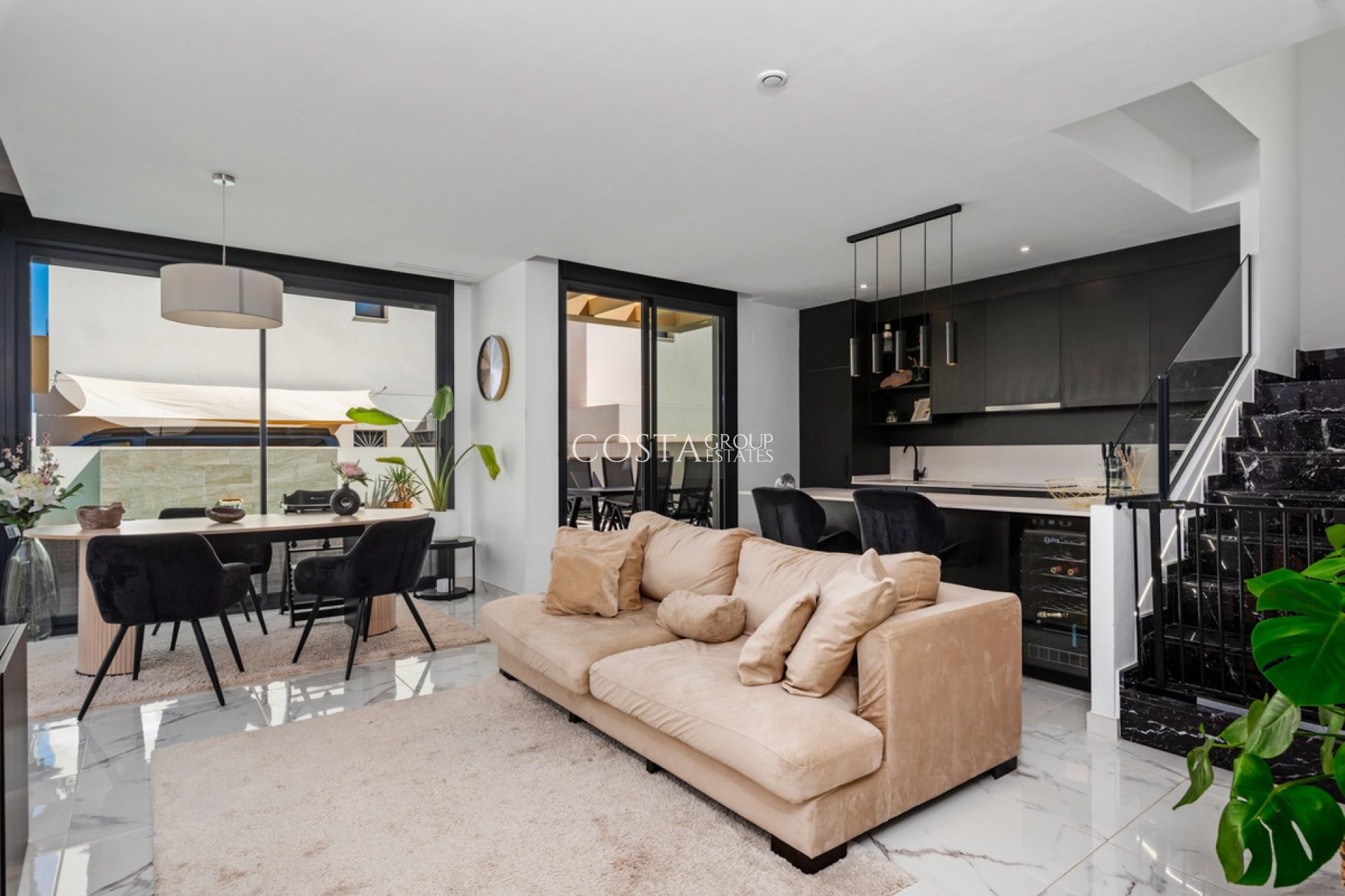 Revente - Villa -
Los Montesinos - Los Montesinos Centro