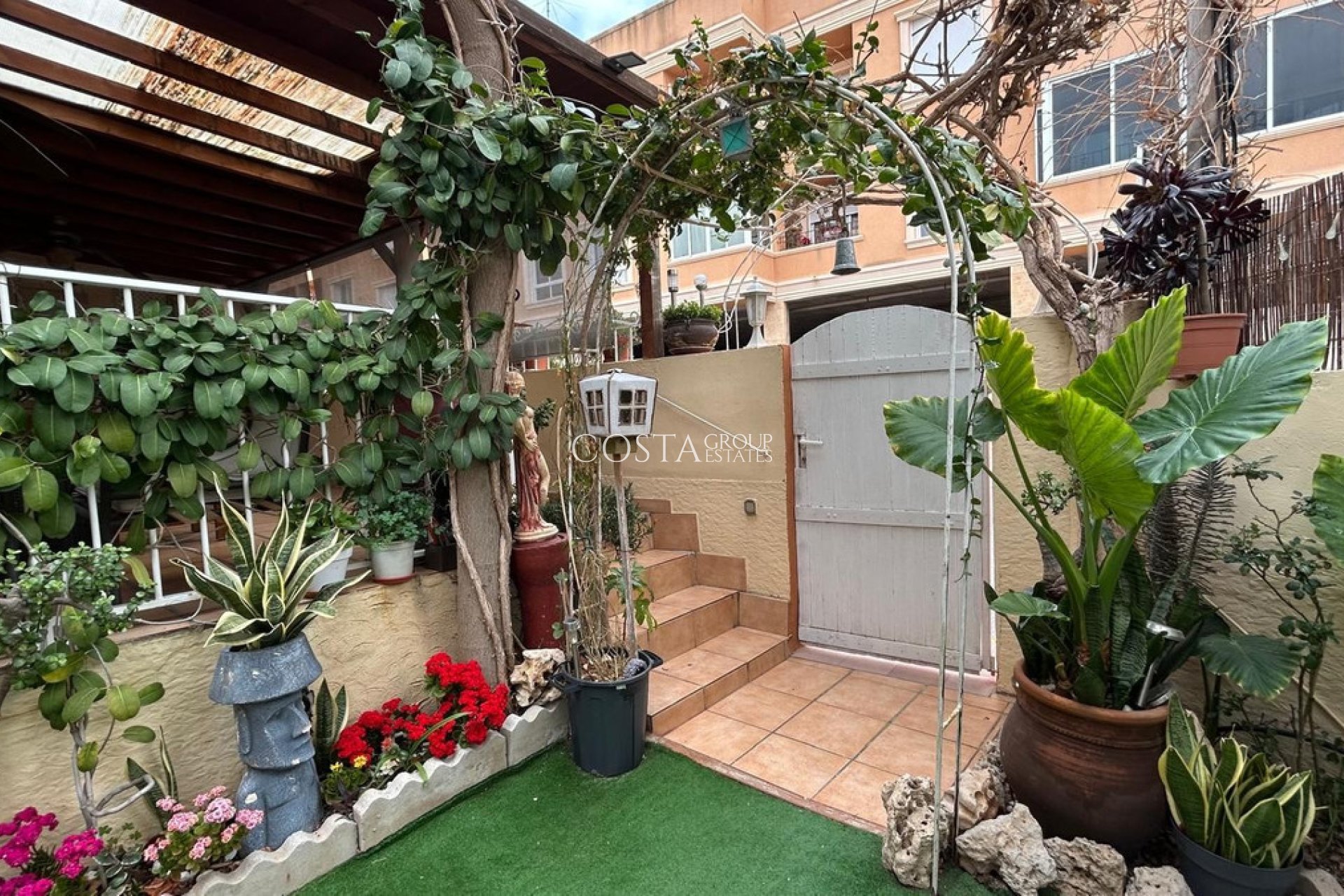 Revente - Villa -
Los Montesinos - Los Montesinos Centro