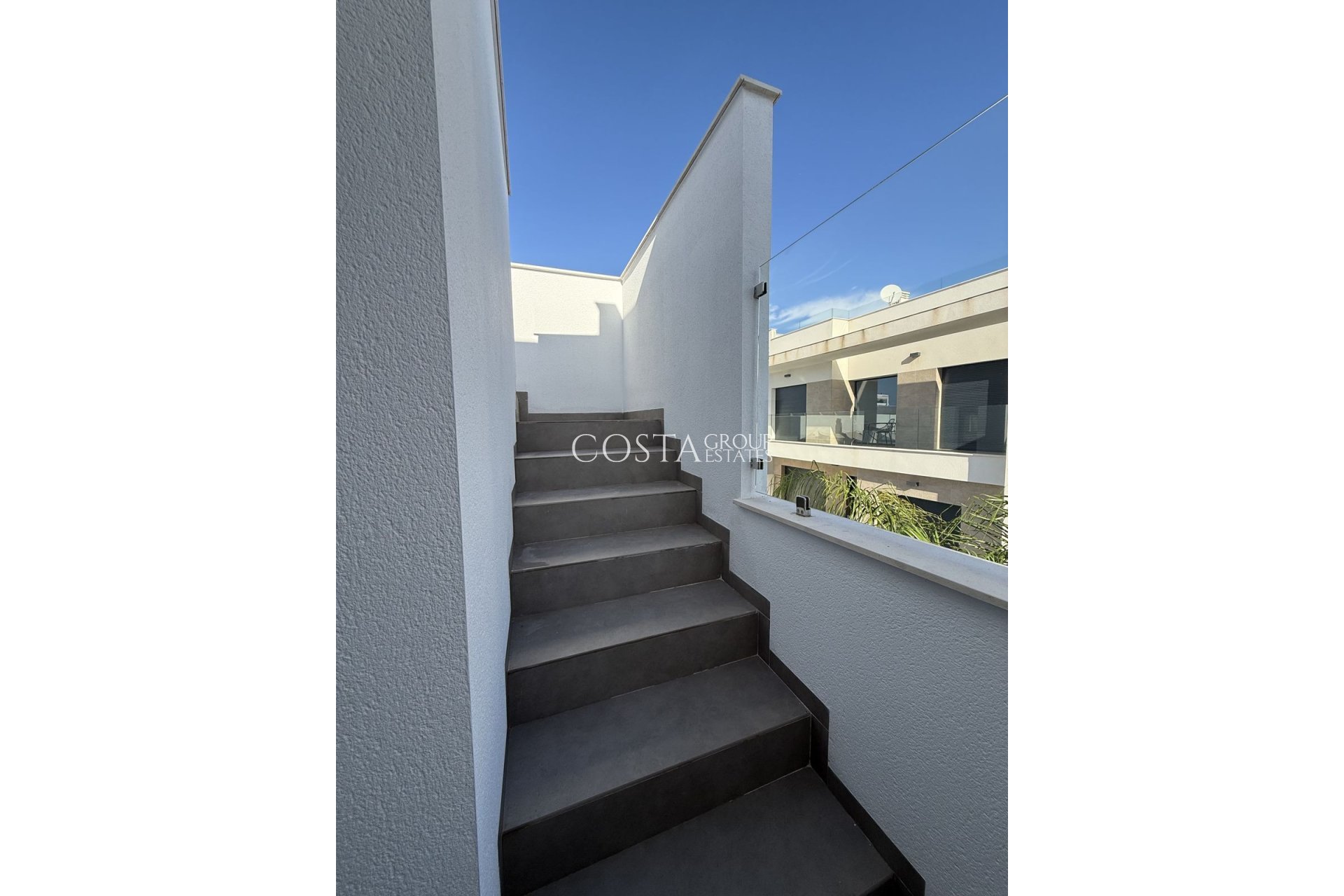 Revente - Villa -
Los Montesinos - Los Montesinos Centro