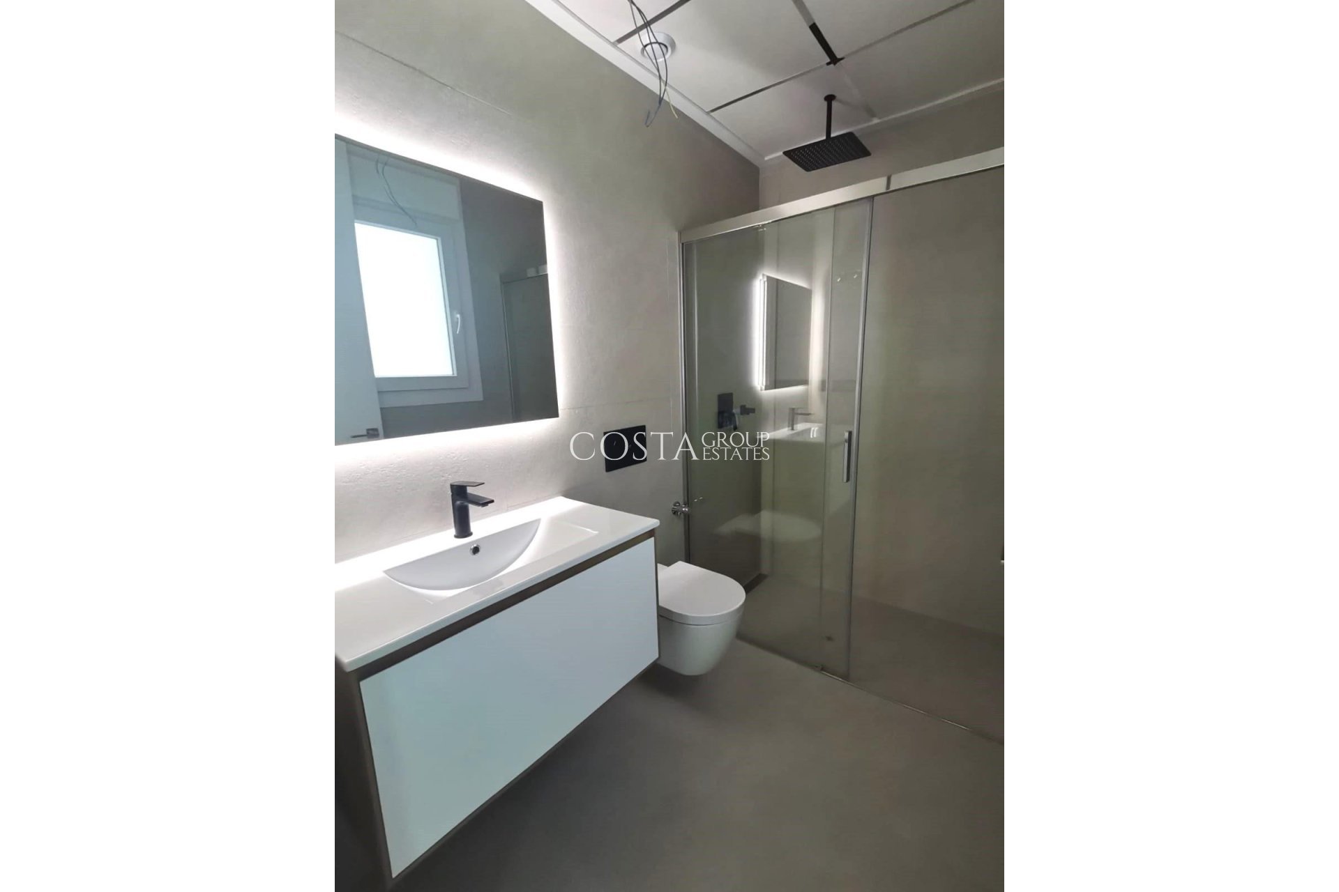 Revente - Villa -
Los Montesinos - Los Montesinos Centro