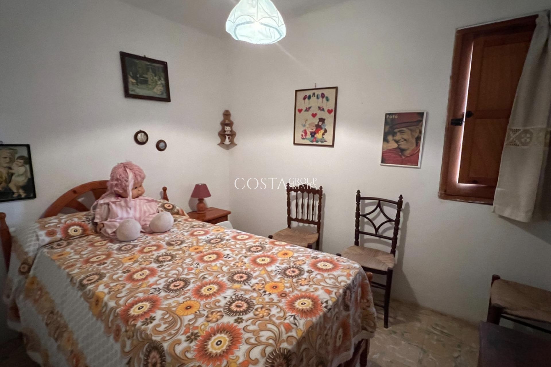 Revente - Villa -
Novelda - Estación