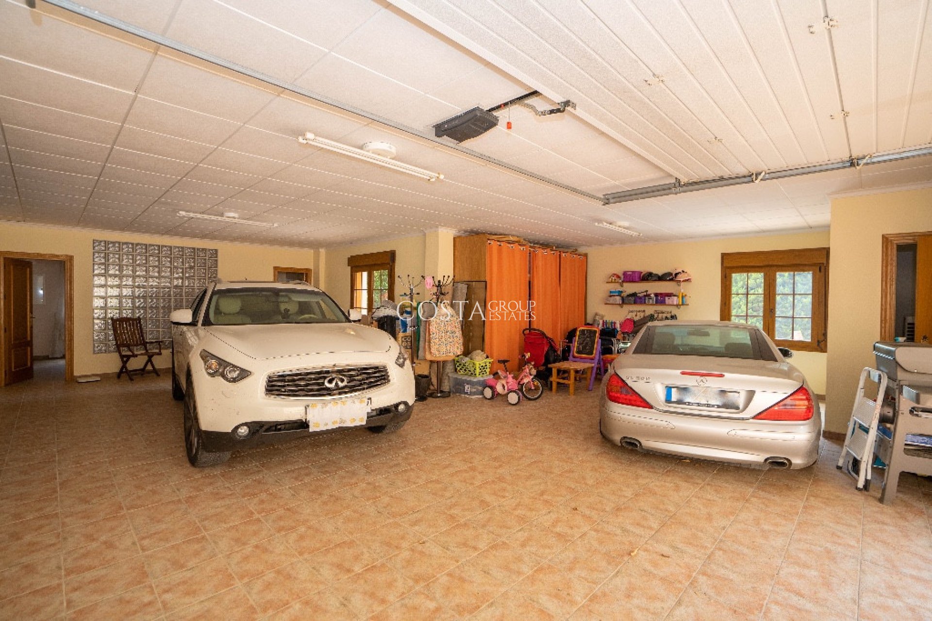 Revente - Villa -
Orihuela - Campoamor