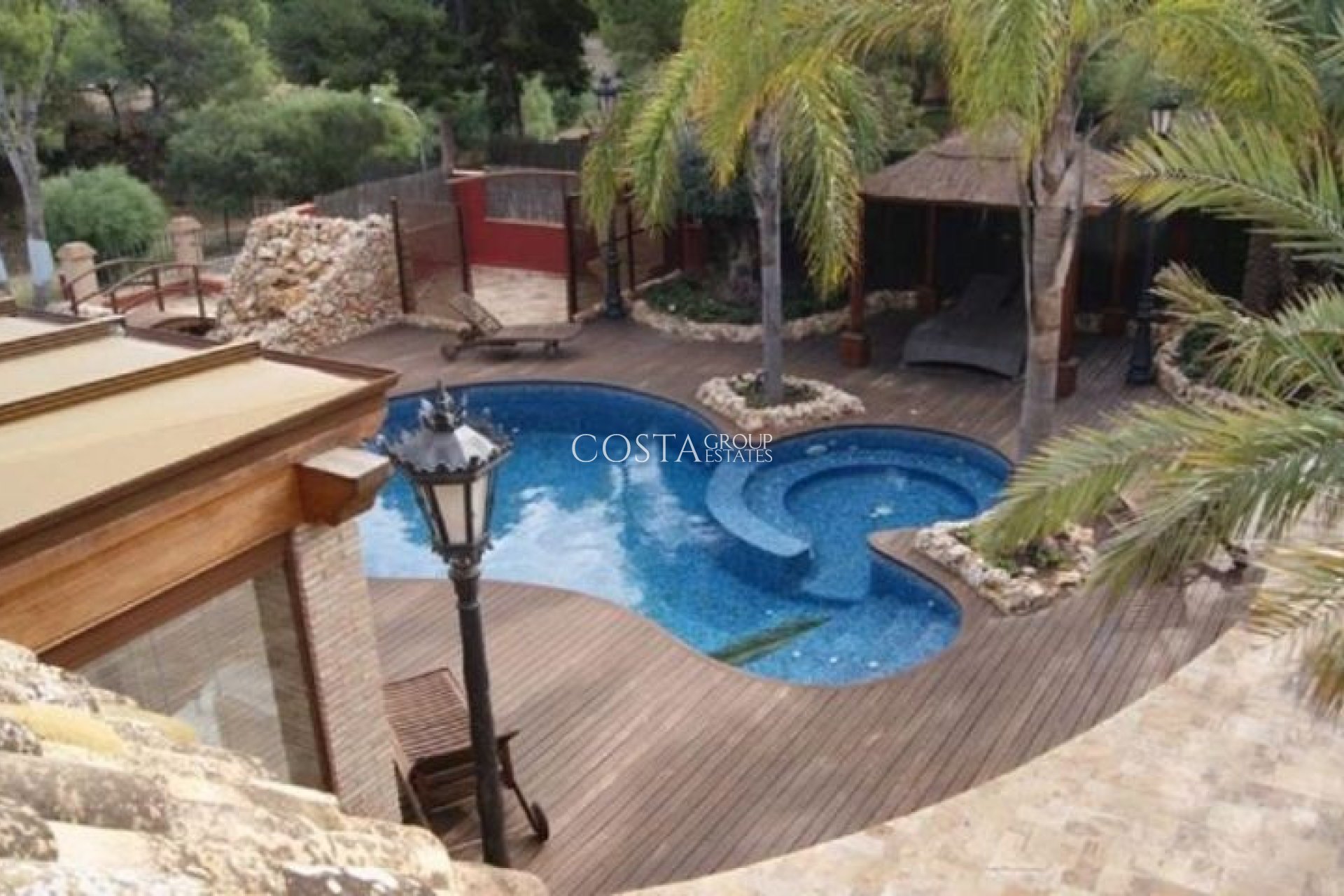 Revente - Villa -
Orihuela - Campoamor