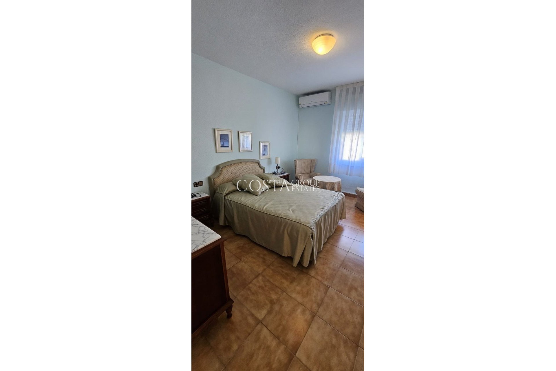 Revente - Villa -
Orihuela - Campoamor