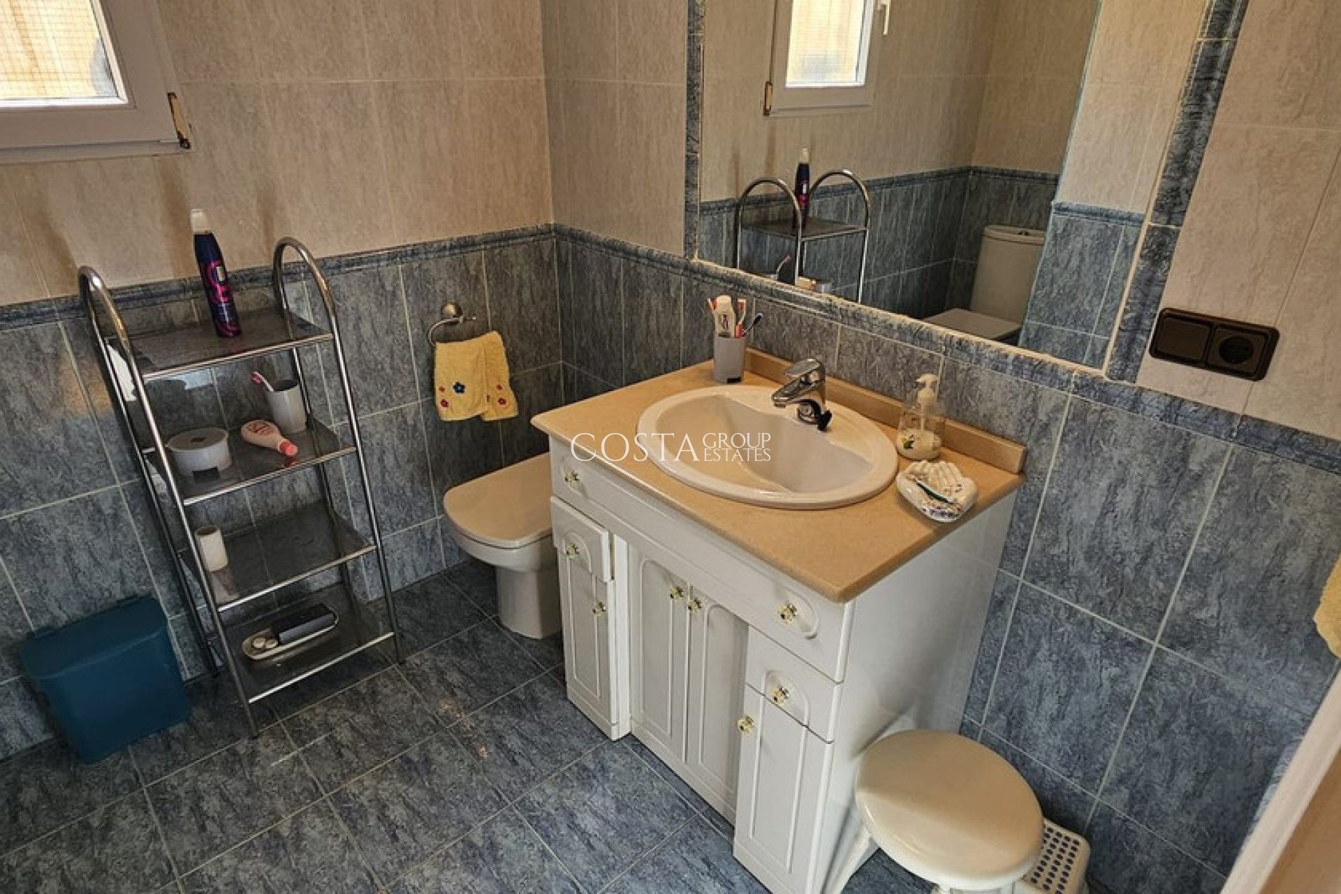 Revente - Villa -
Orihuela - Campoamor