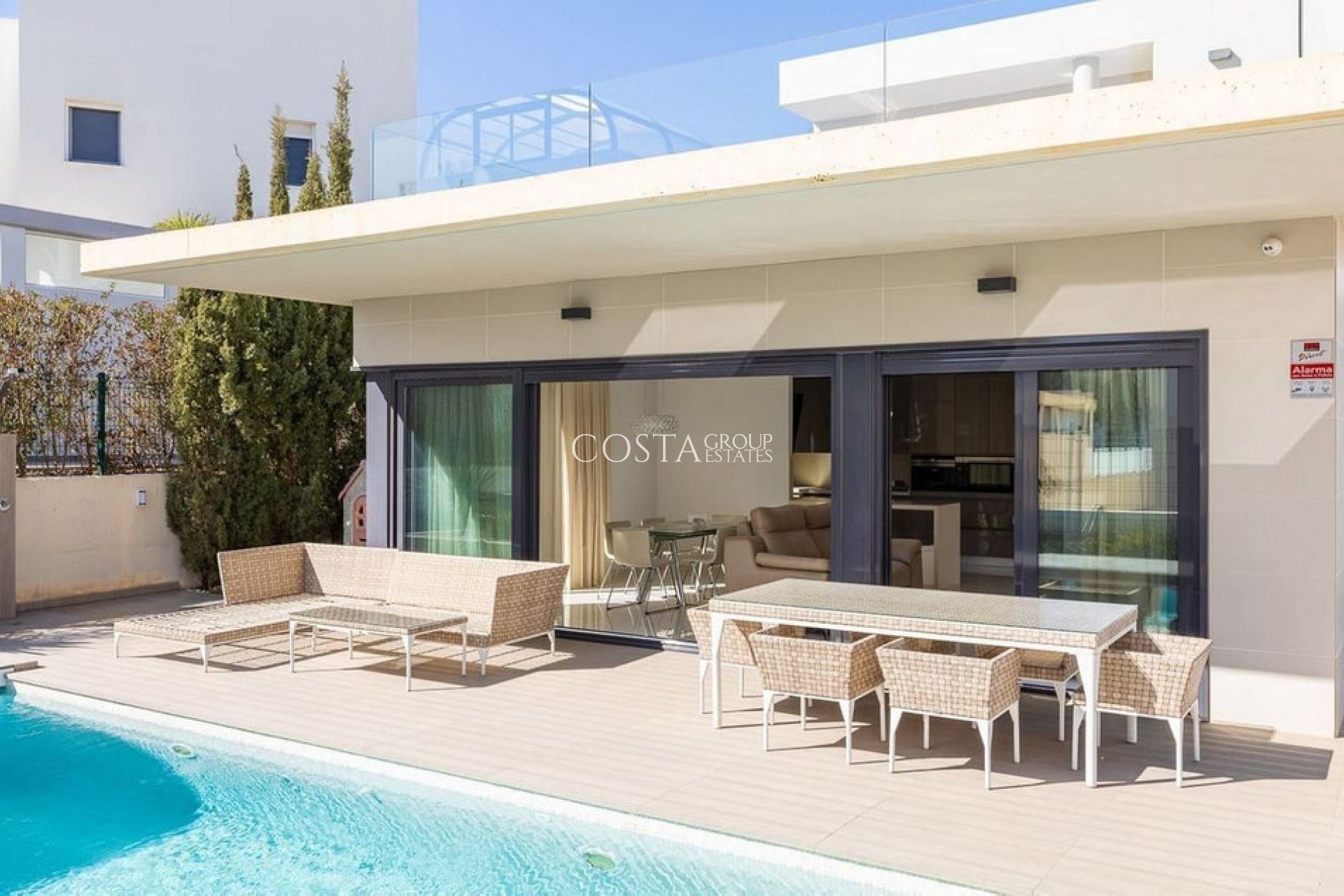 Revente - Villa -
Orihuela - Campoamor