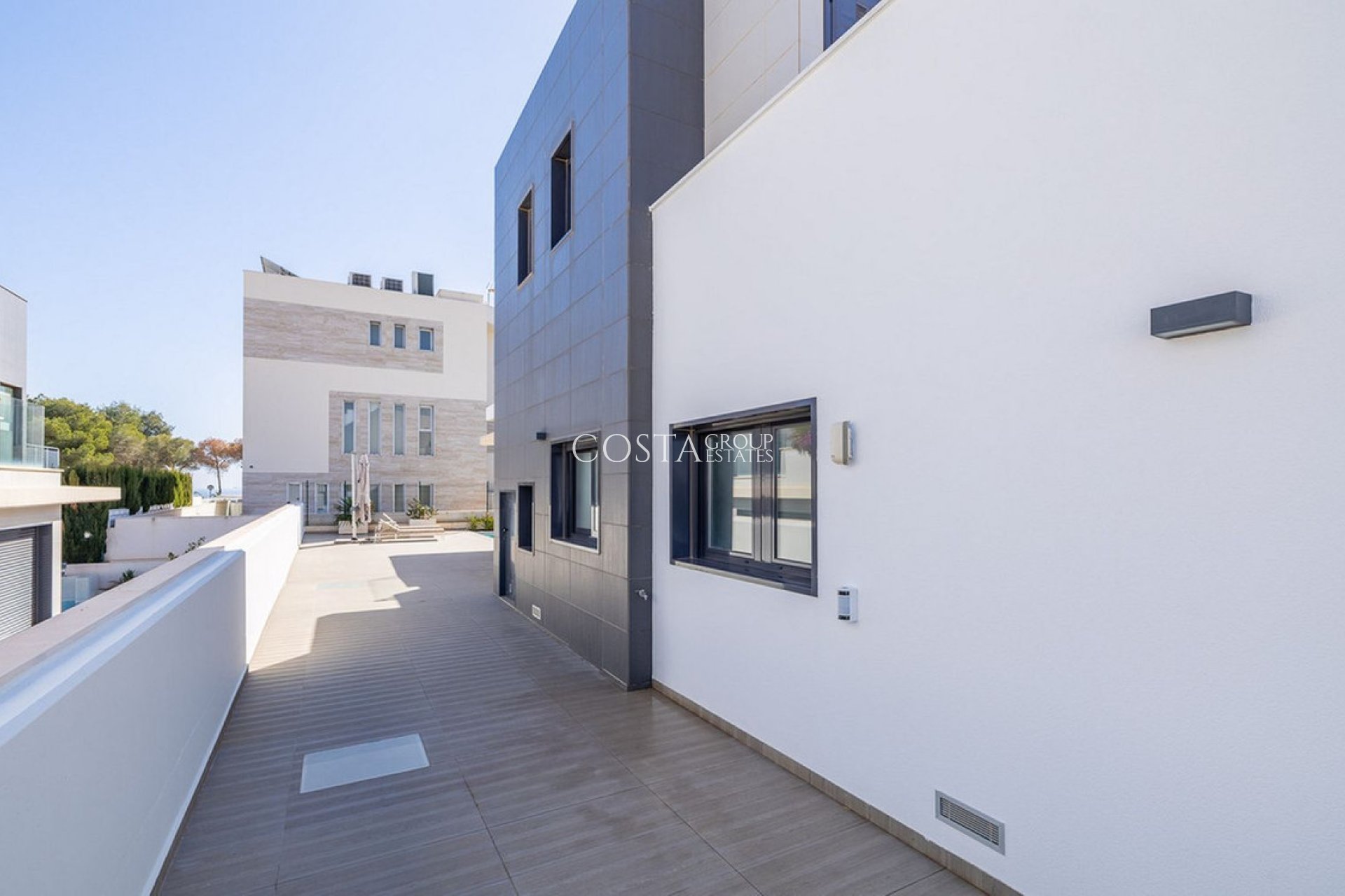 Revente - Villa -
Orihuela - Campoamor