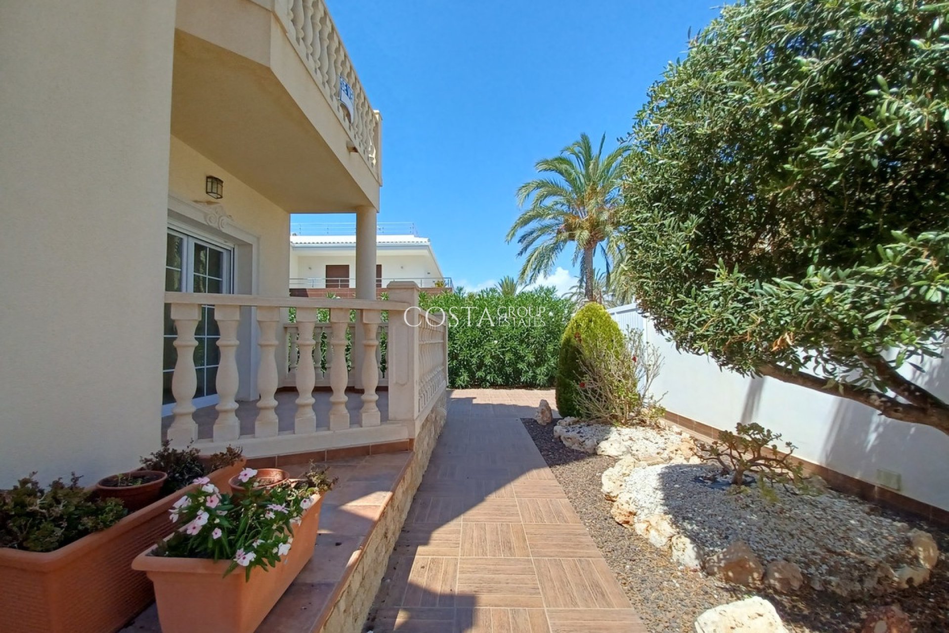 Revente - Villa -
Orihuela Costa - Cabo Roig