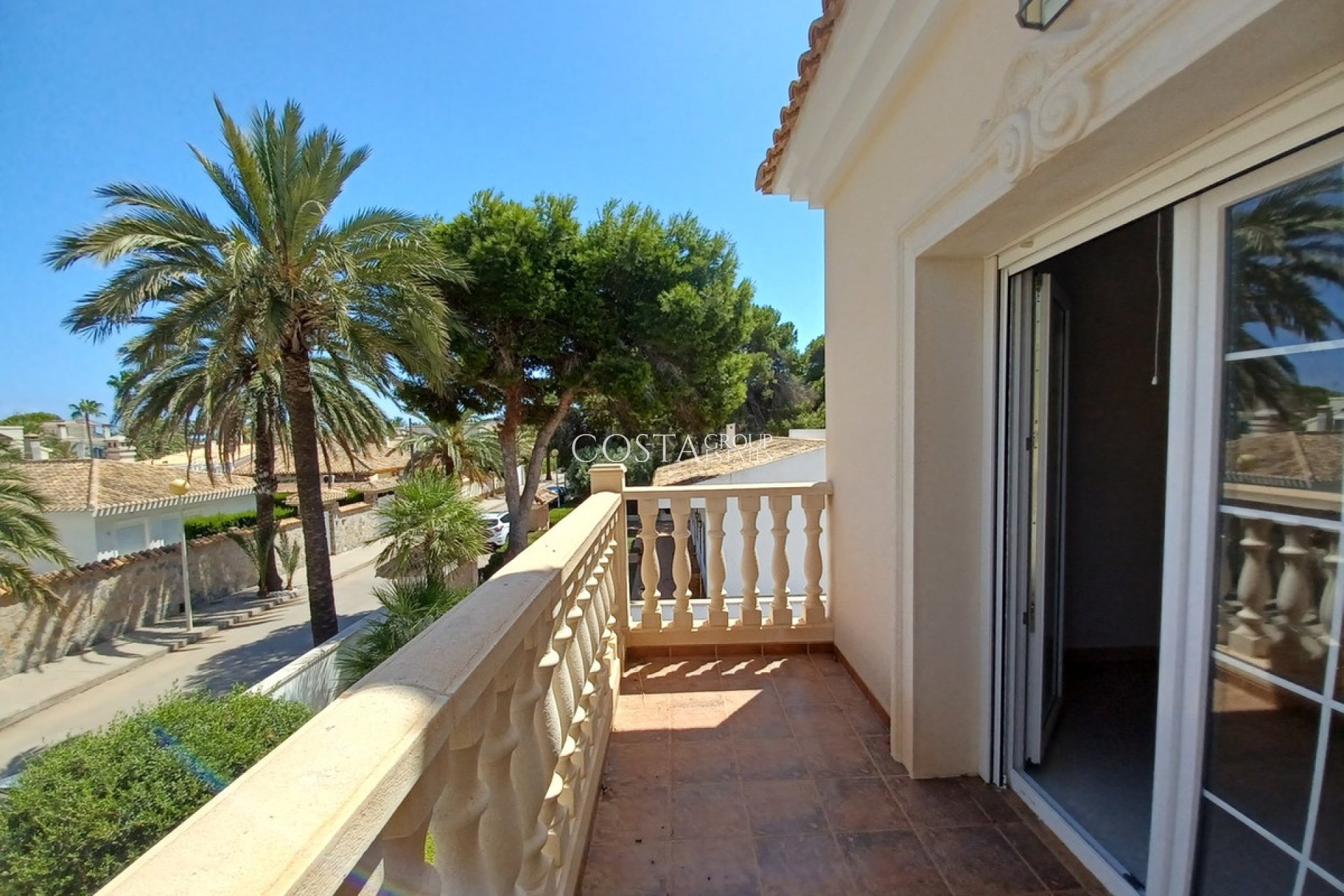 Revente - Villa -
Orihuela Costa - Cabo Roig