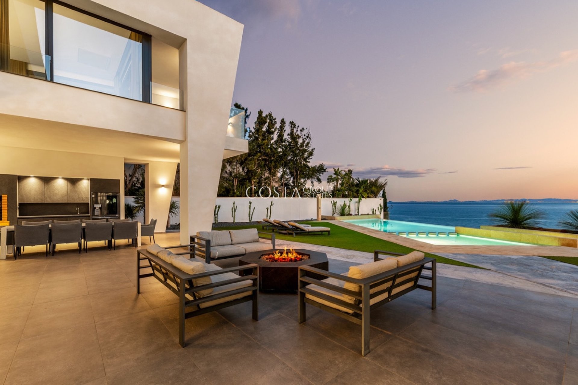 Revente - Villa -
Orihuela Costa - Cabo Roig