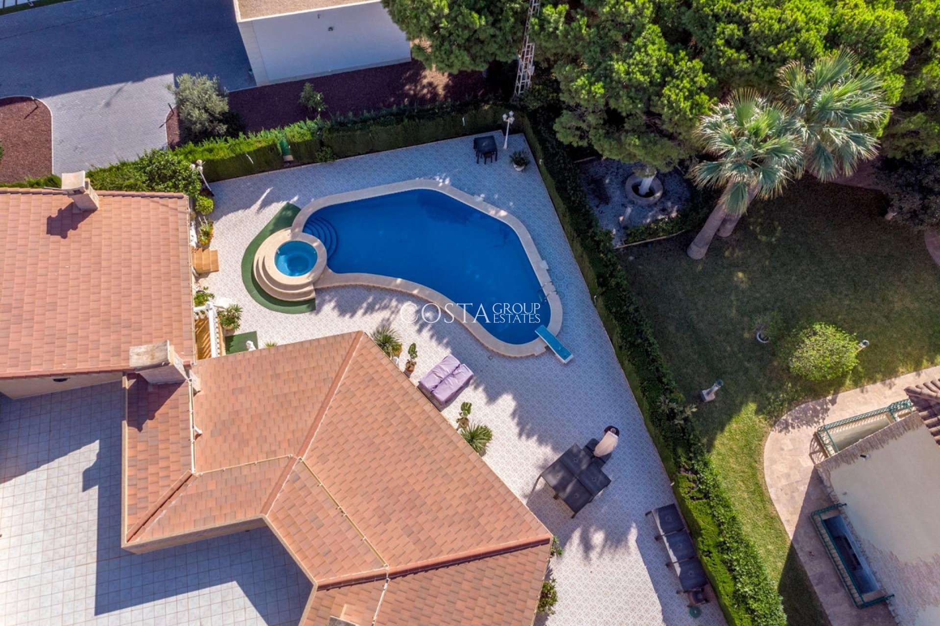 Revente - Villa -
Orihuela Costa - Cabo Roig
