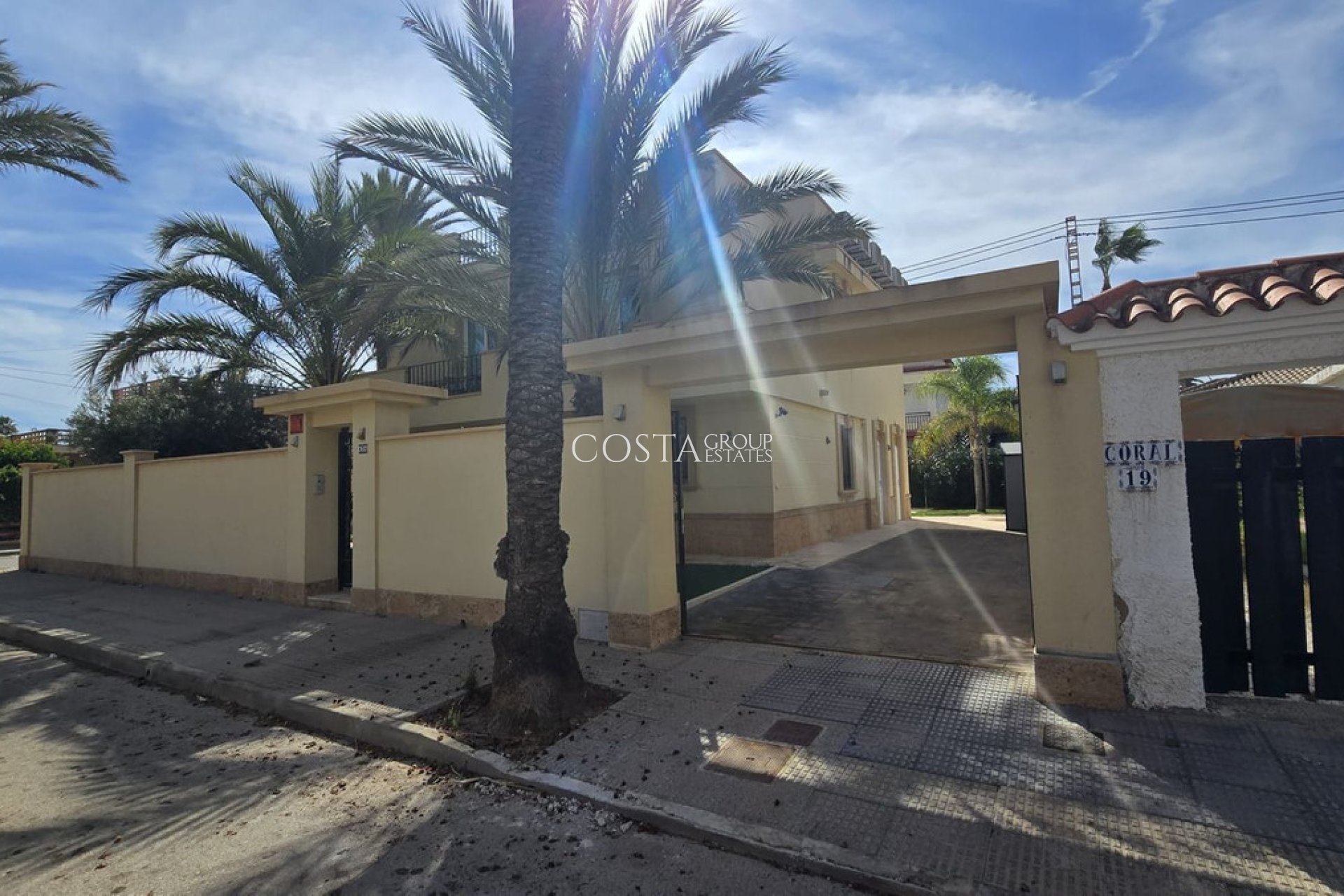 Revente - Villa -
Orihuela Costa - Cabo Roig