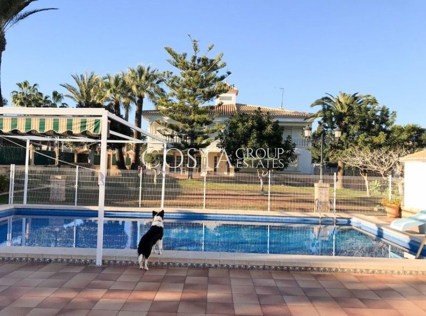 Revente - Villa -
Orihuela Costa - Cabo Roig