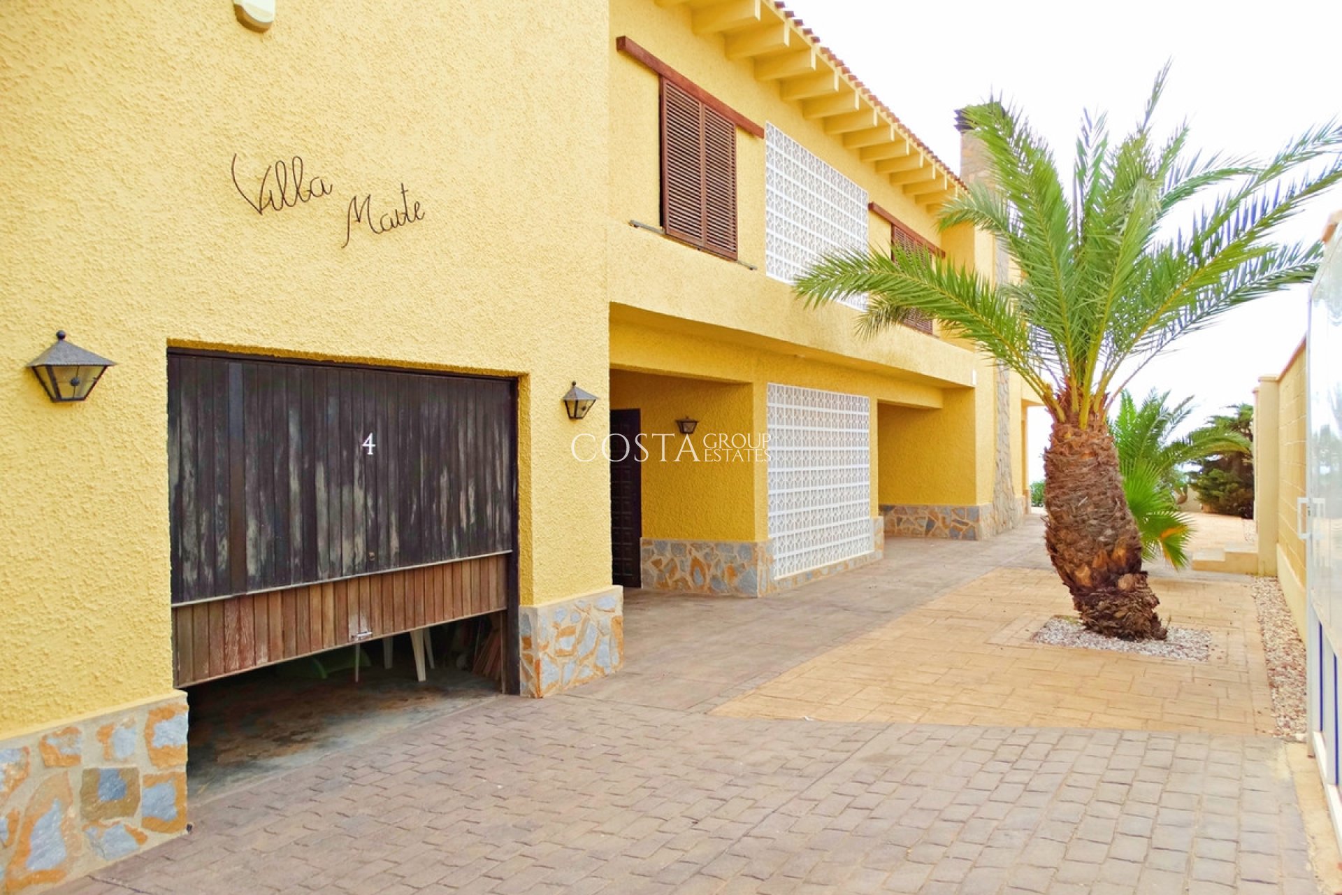 Revente - Villa -
Orihuela Costa - Cabo Roig