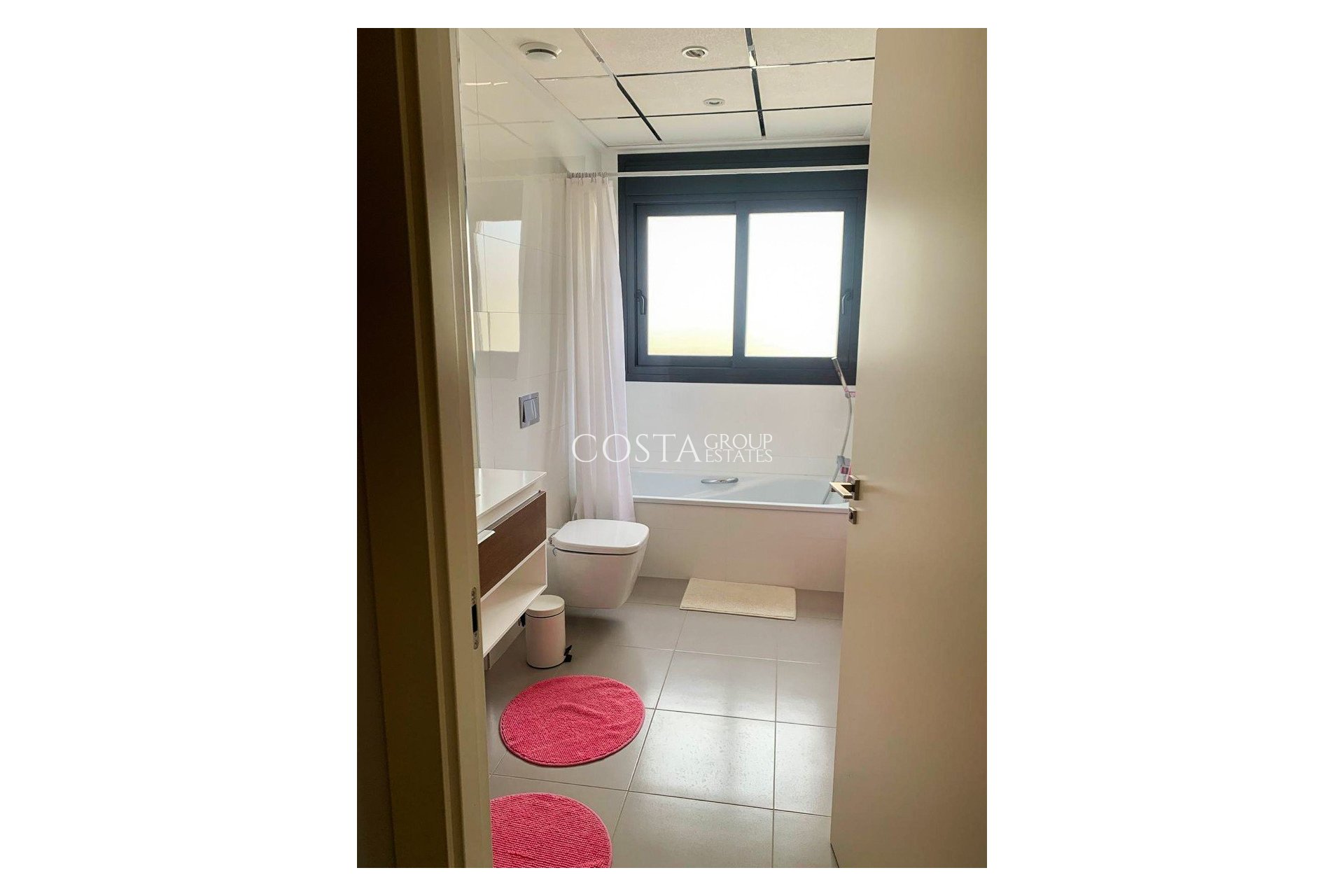 Revente - Villa -
Orihuela Costa - Campoamor