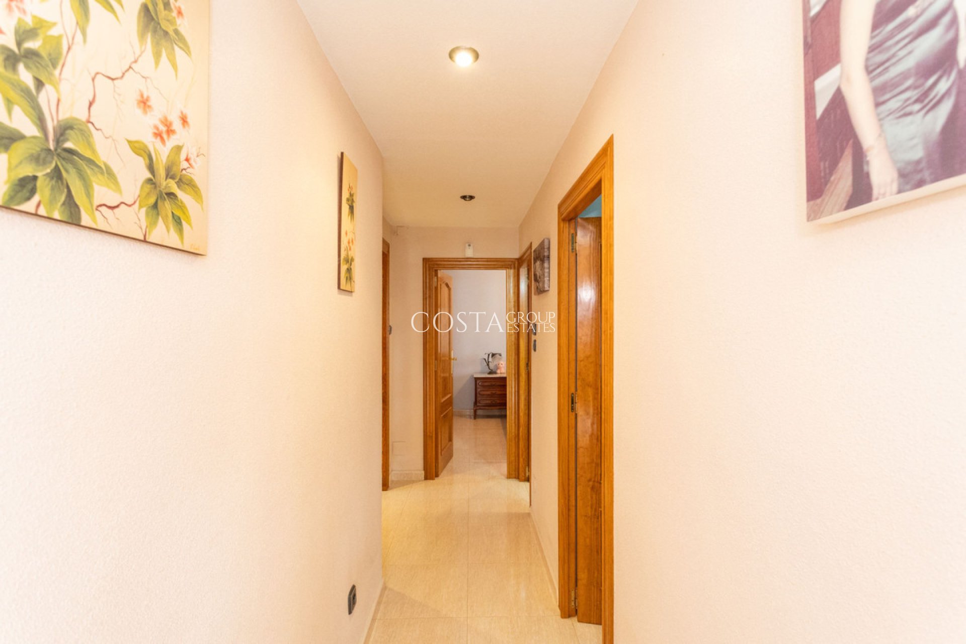 Revente - Villa -
Orihuela Costa - Campoamor