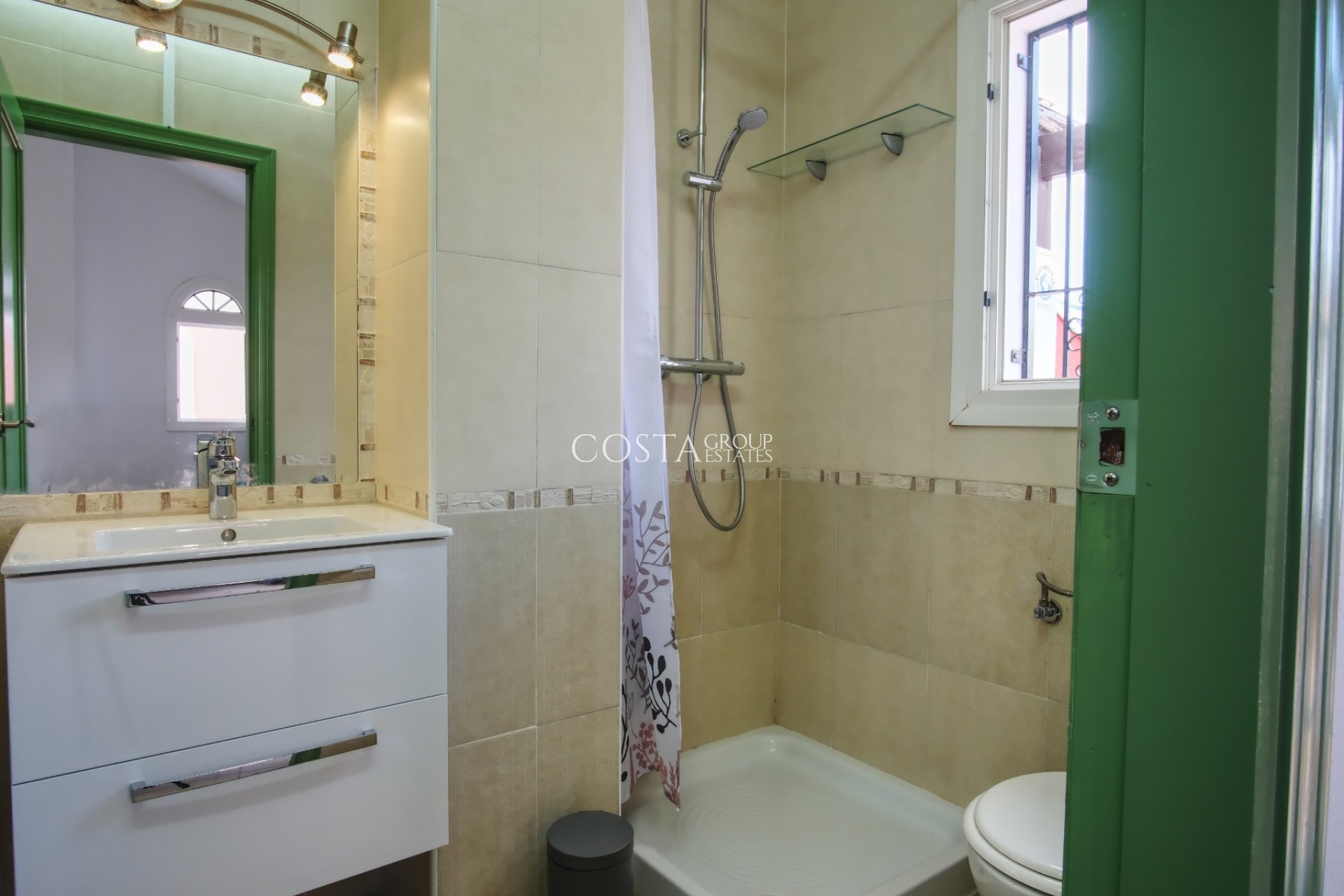 Revente - Villa -
Orihuela Costa - Costa Blanca