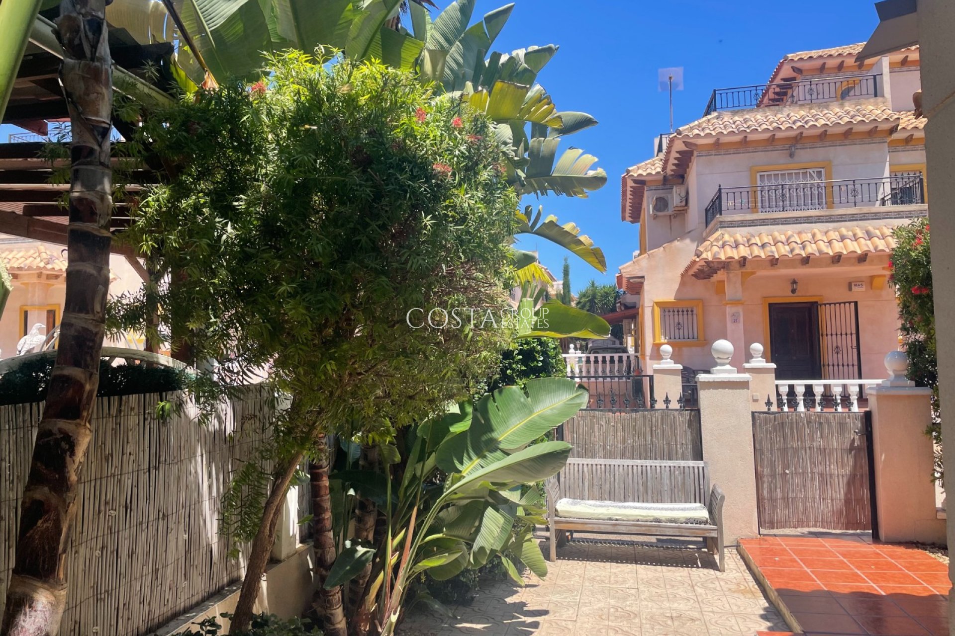 Revente - Villa -
Orihuela Costa - La Regia